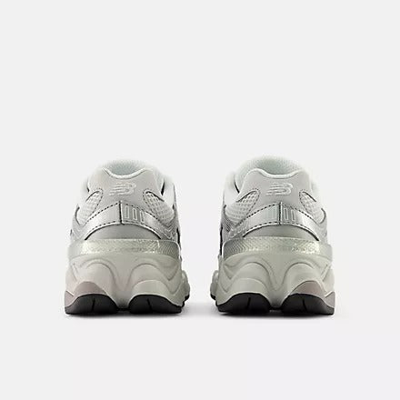 New Balance 9060 P9060 9XP NEW BALANCE