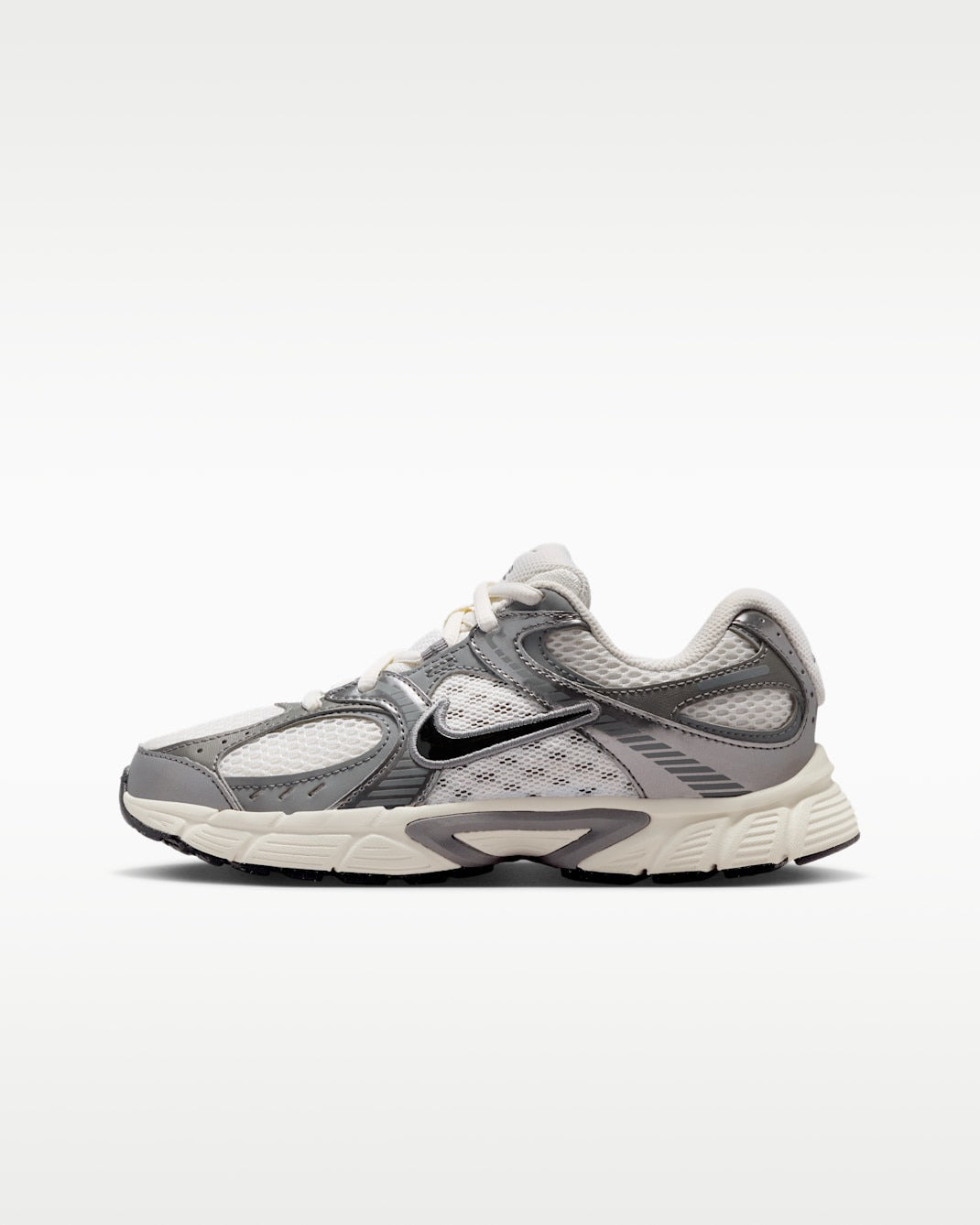 V5 Rnr (GS) HQ6411 003 NIKE