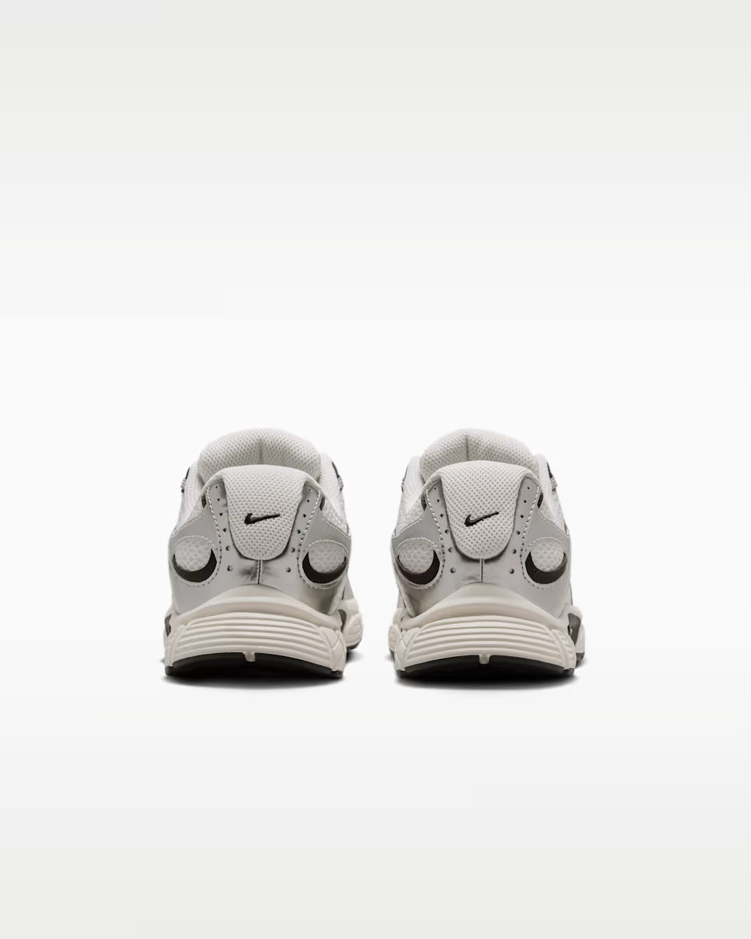 V5 Rnr HQ6411 005 NIKE