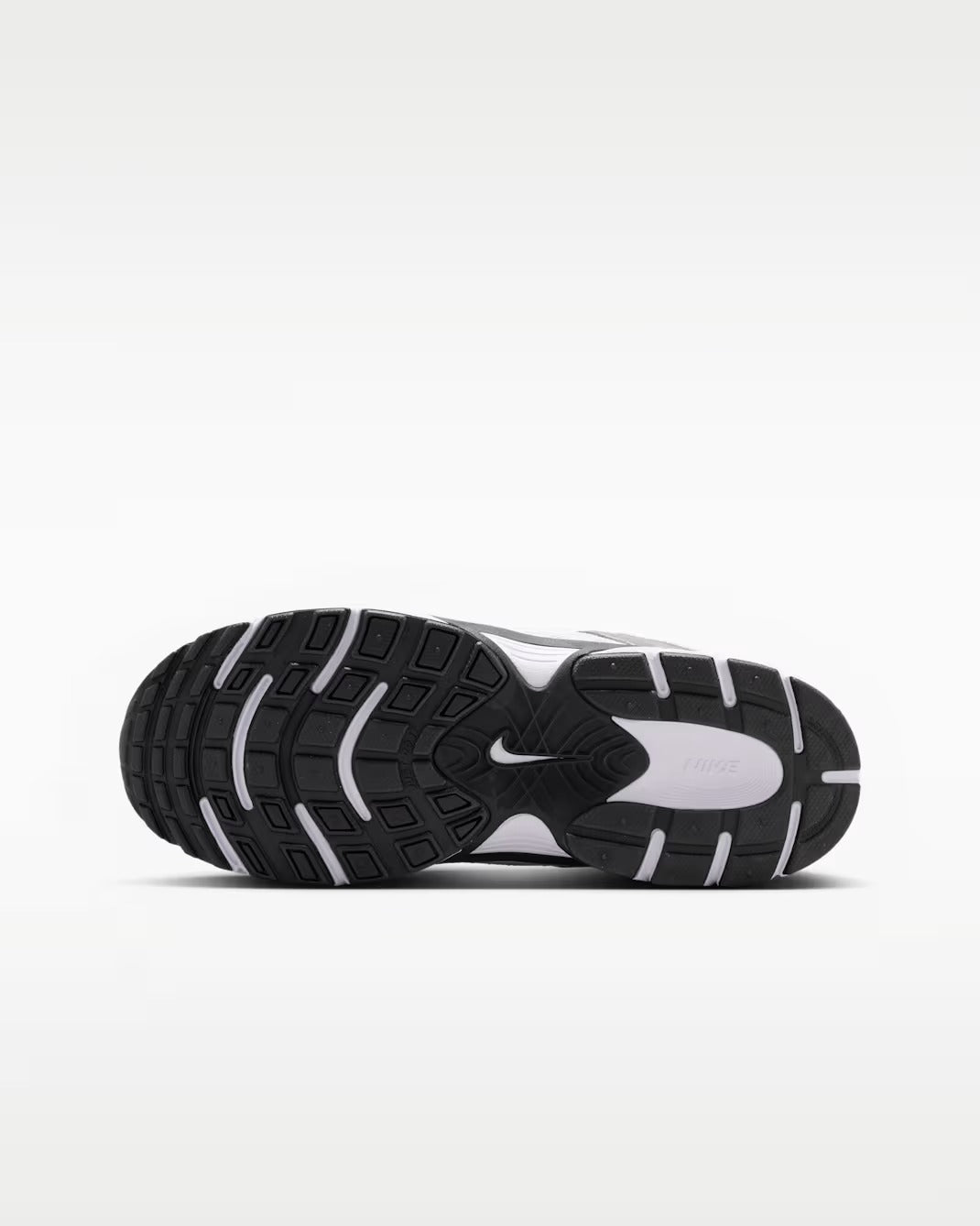 Nike V5 Rnr HQ6411 100 NIKE