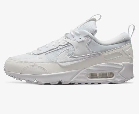 DM9922 101 NIKE