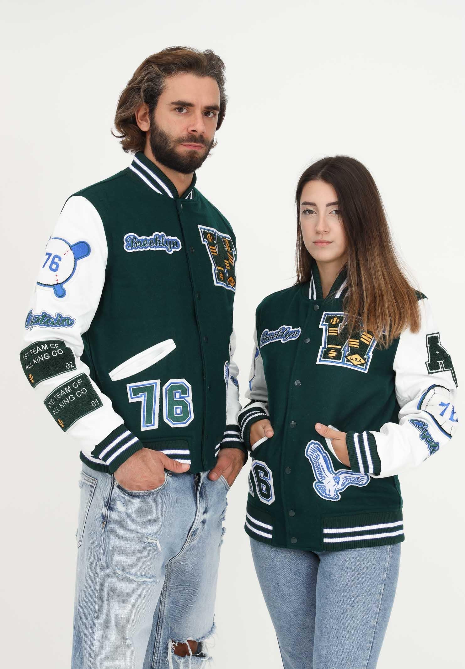 American College Varsity AC 8 AMERICAN COLLEGE