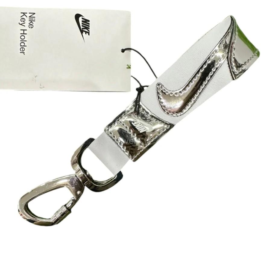 Premium Key Holder N1011982013OS CHROME NIKE