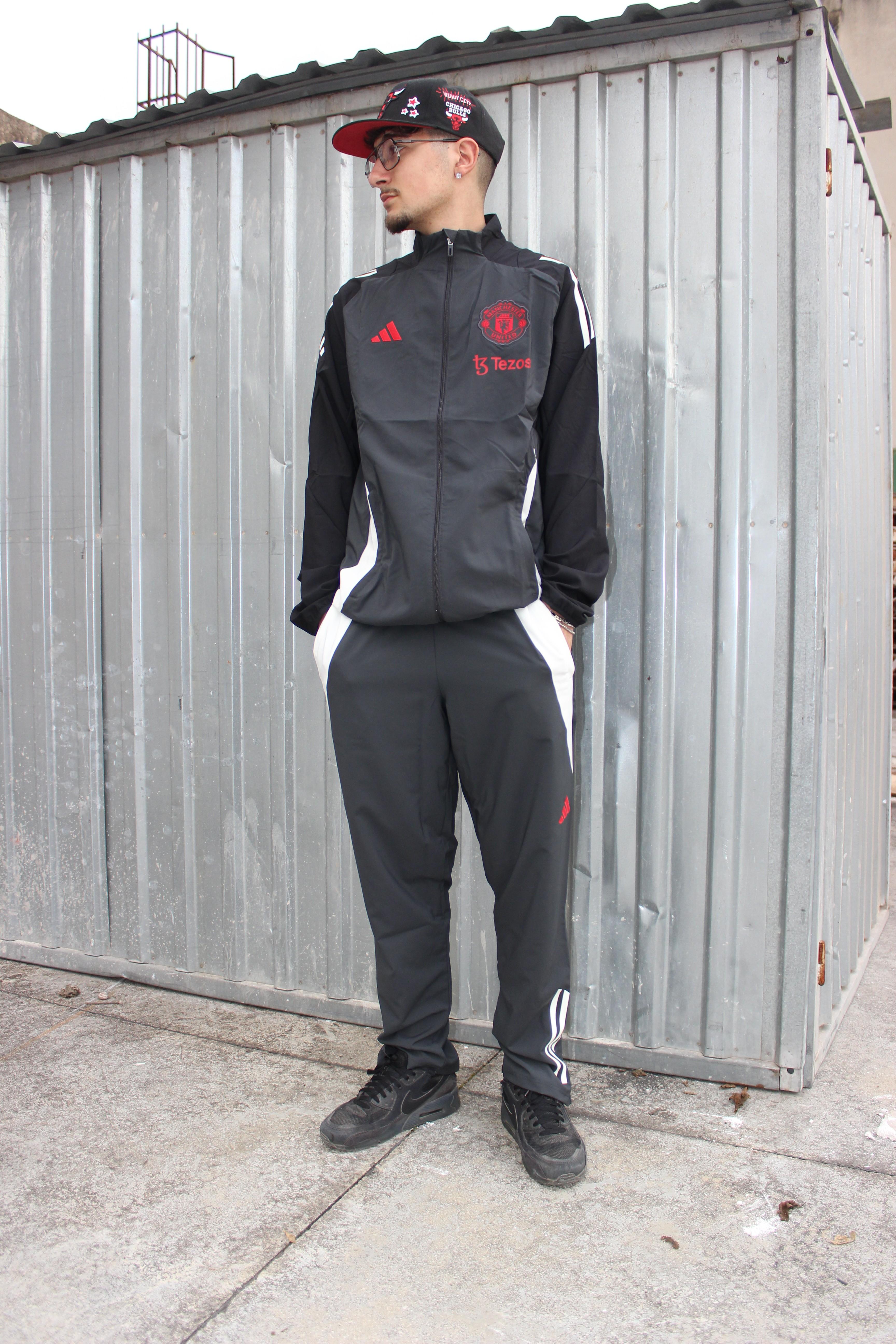 Manchester United Tracksuit IS8081 UNI ADIDAS