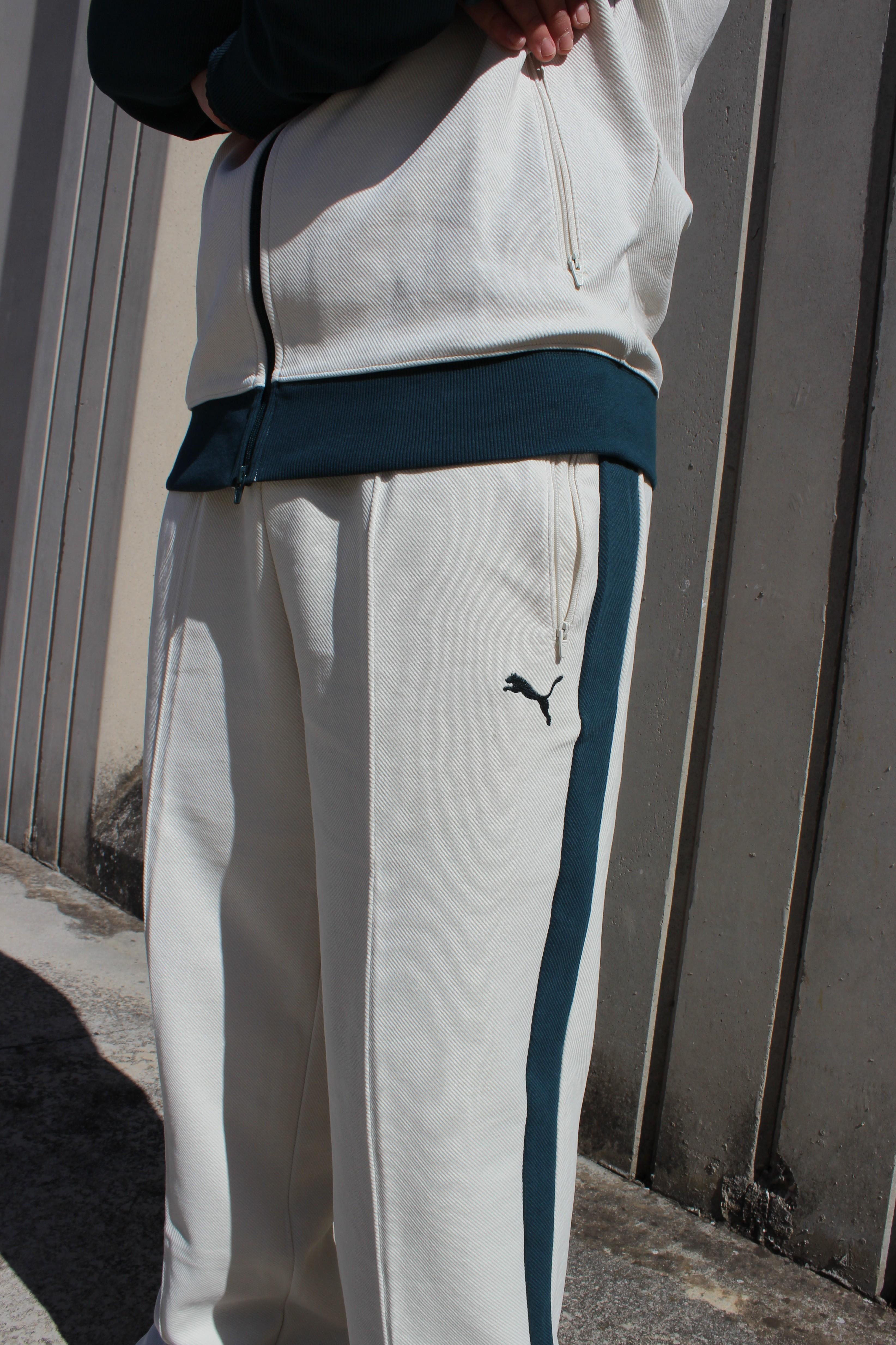 jacquard tracksuit with relaxed mandarin collar T7 DK 632994 87 PUMA