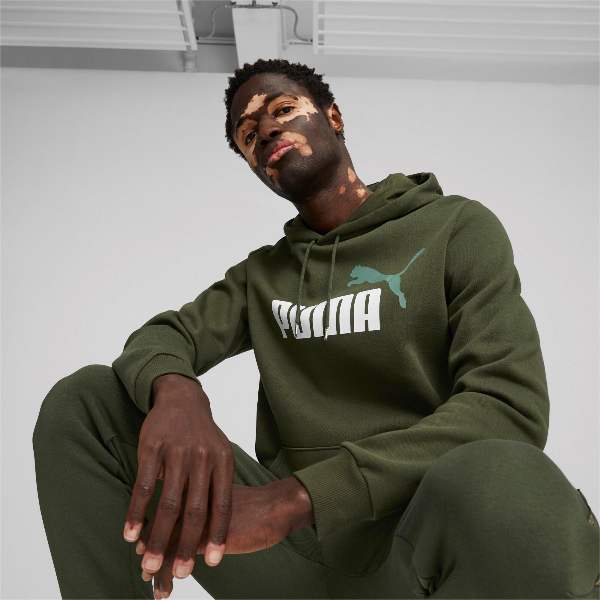 ESS + 2 Col Big Logo 586764 31 PUMA