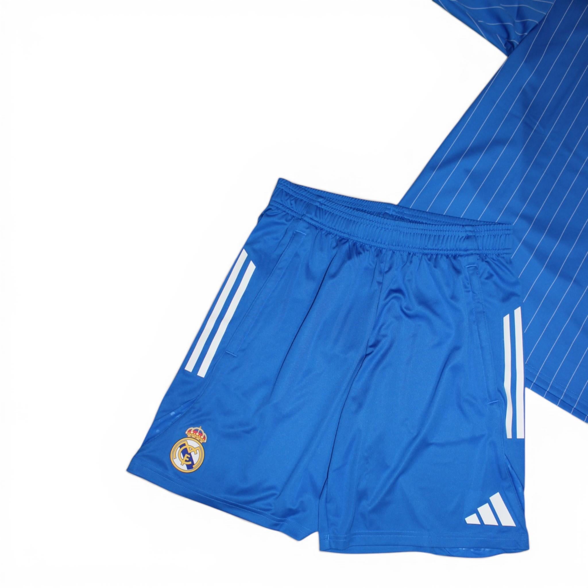 Real Madrid Terrace Icons TS JN30600 - ADIDAS