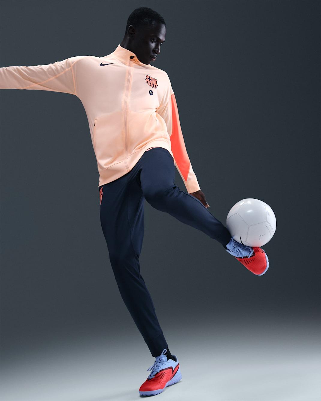 FC Barcellona Strike Terza<BR/>Tuta da calcio in maglia Nike Dri-FIT Total 90 HM3402 808 NIKE