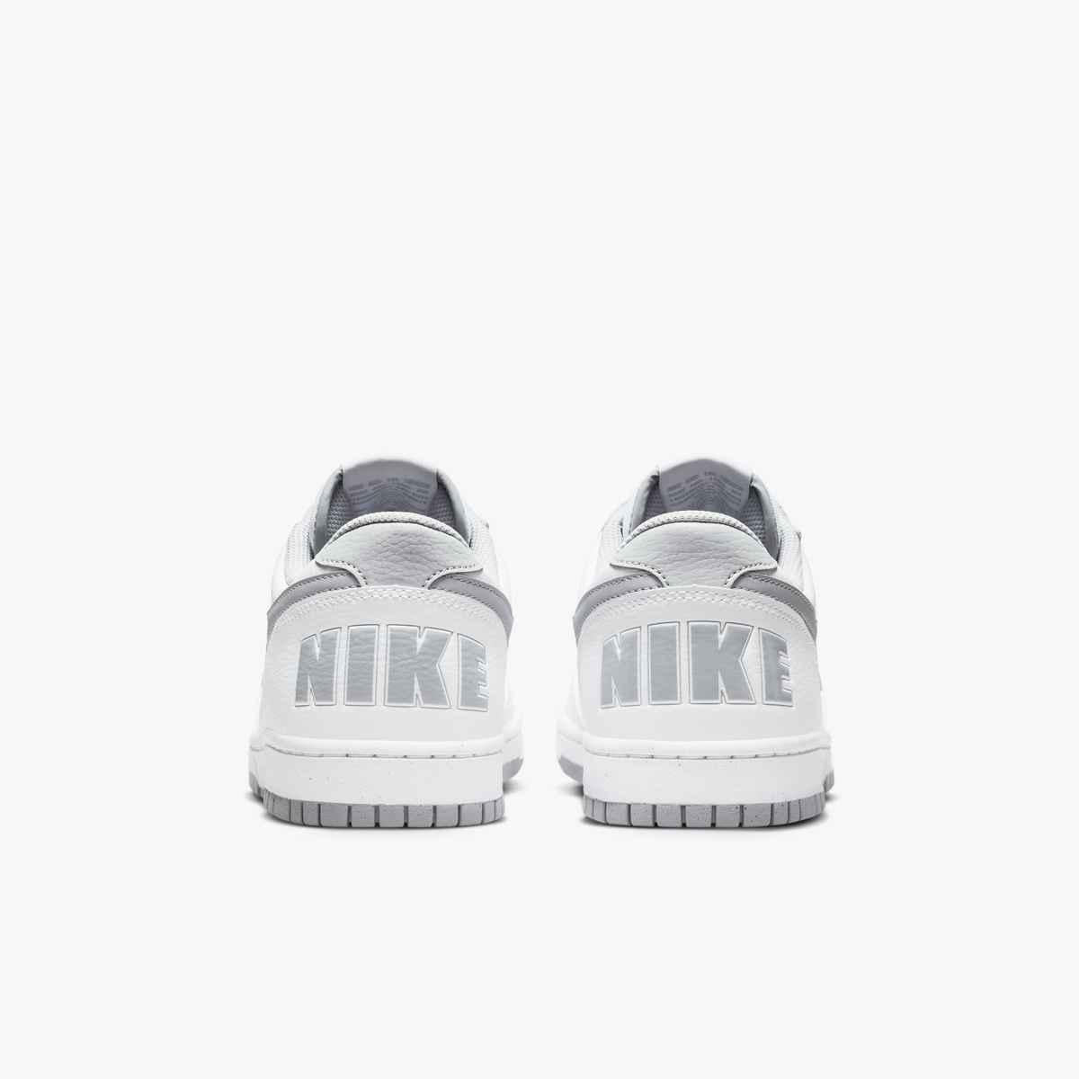 NIKE 355152106