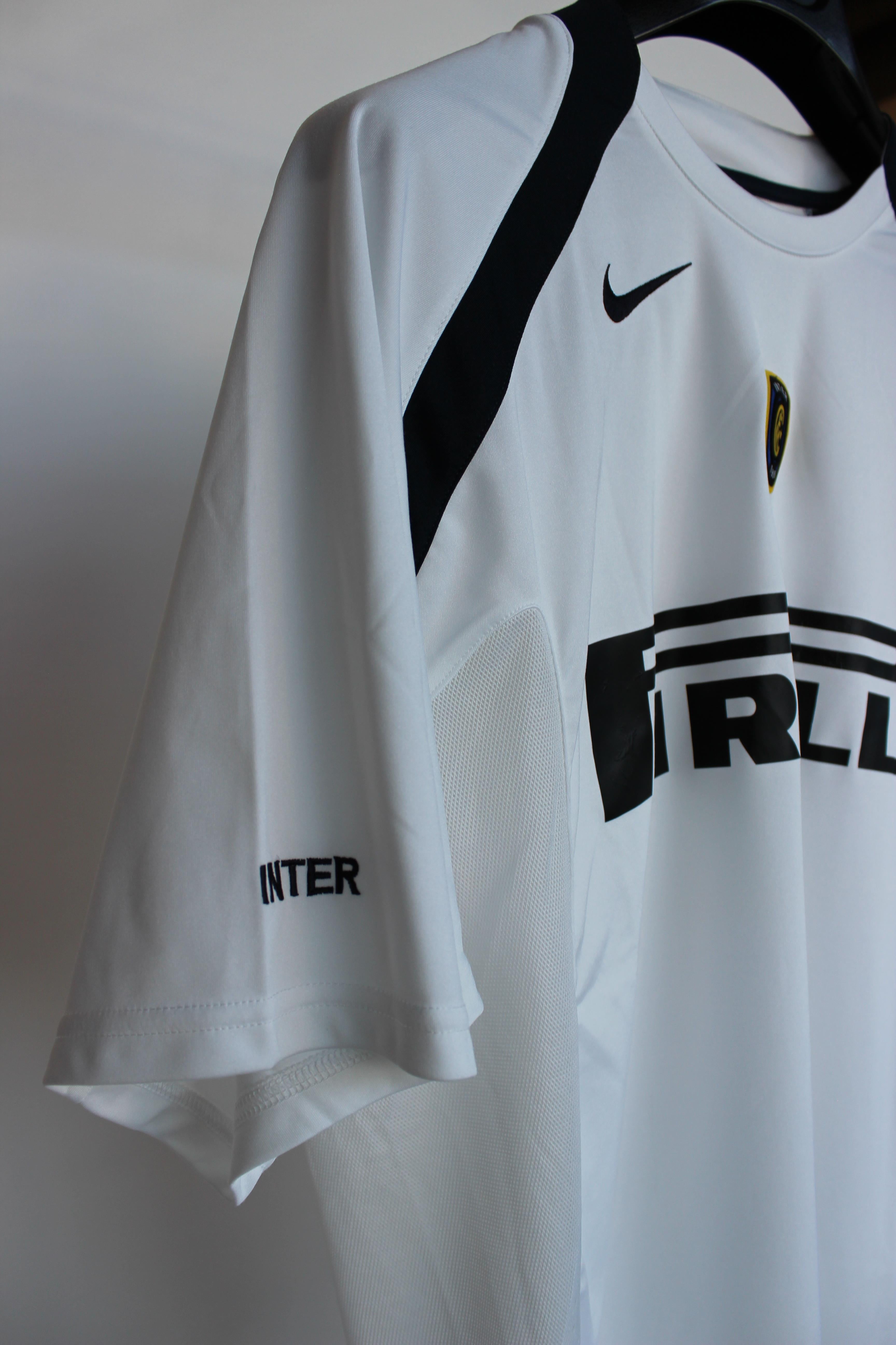 2005/2006 Inter Nike Training Shirt 195855 100 NIKE