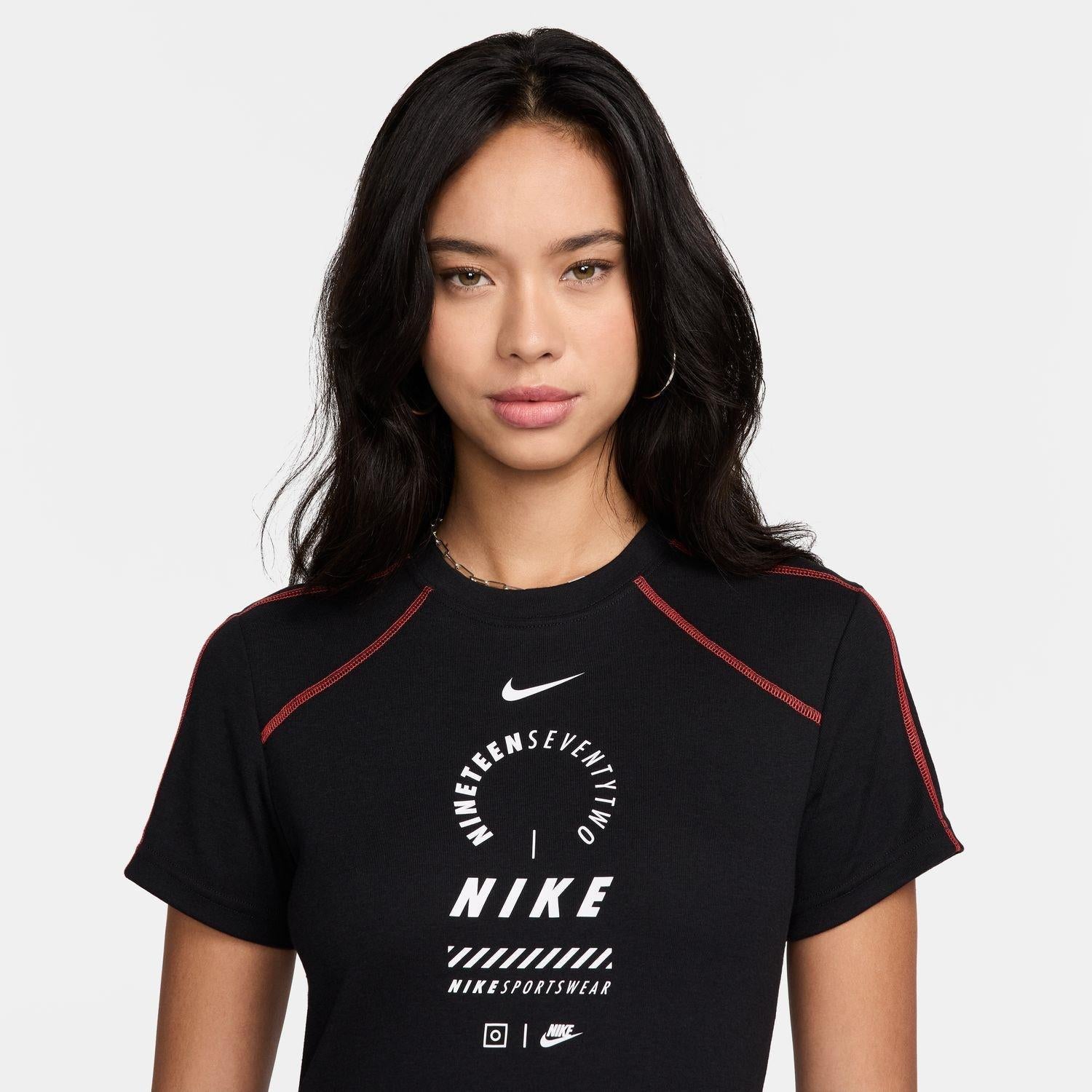 3S BK SHO HF5955 010 NIKE