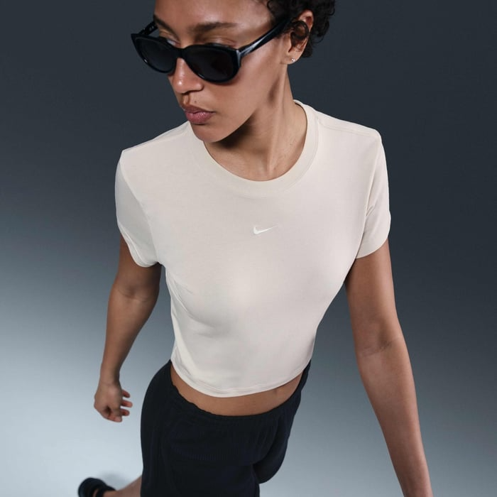Sportswear chill knit HF9538 105 NIKE