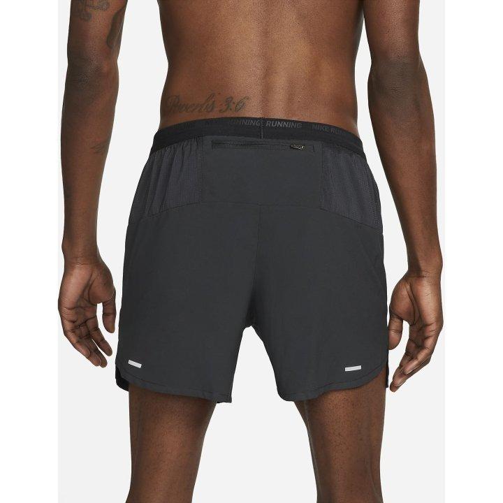 Stride Shrt 5in DM4755 010 NIKE