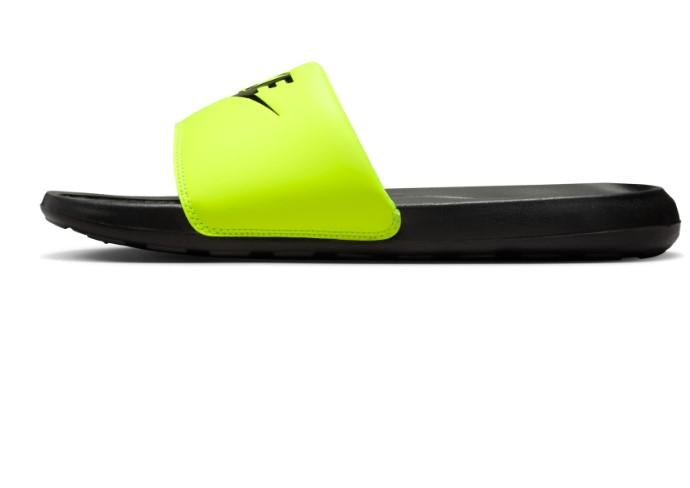 Victori one slide CN9675 015 NIKE