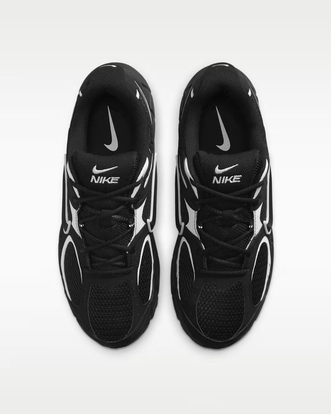 Nike V5 RNR IO7835 001 NIKE