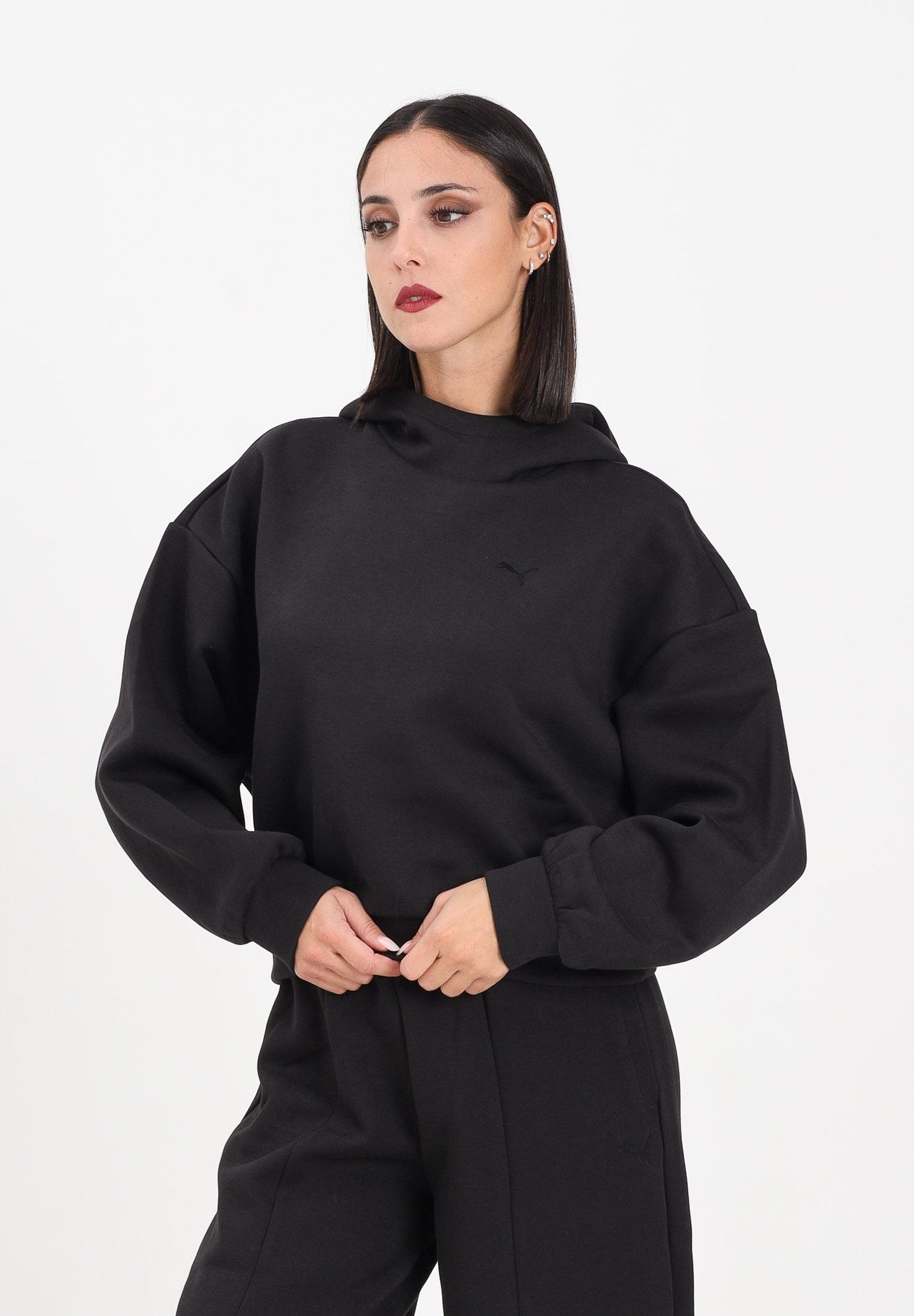 WARDROBE ESS Tracksuit 632051 01 PUMA