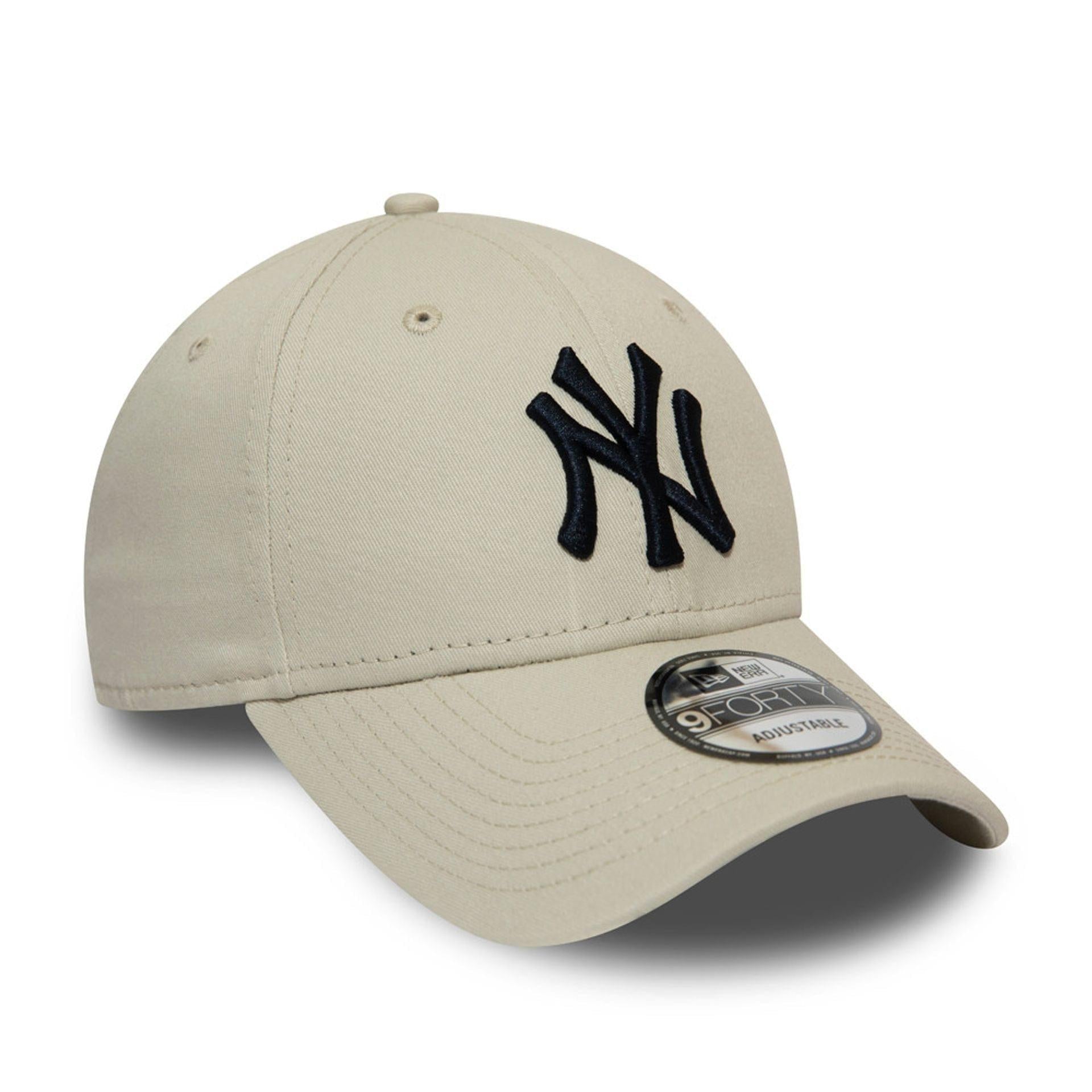 League Essential 940 12380590 STN NEW ERA