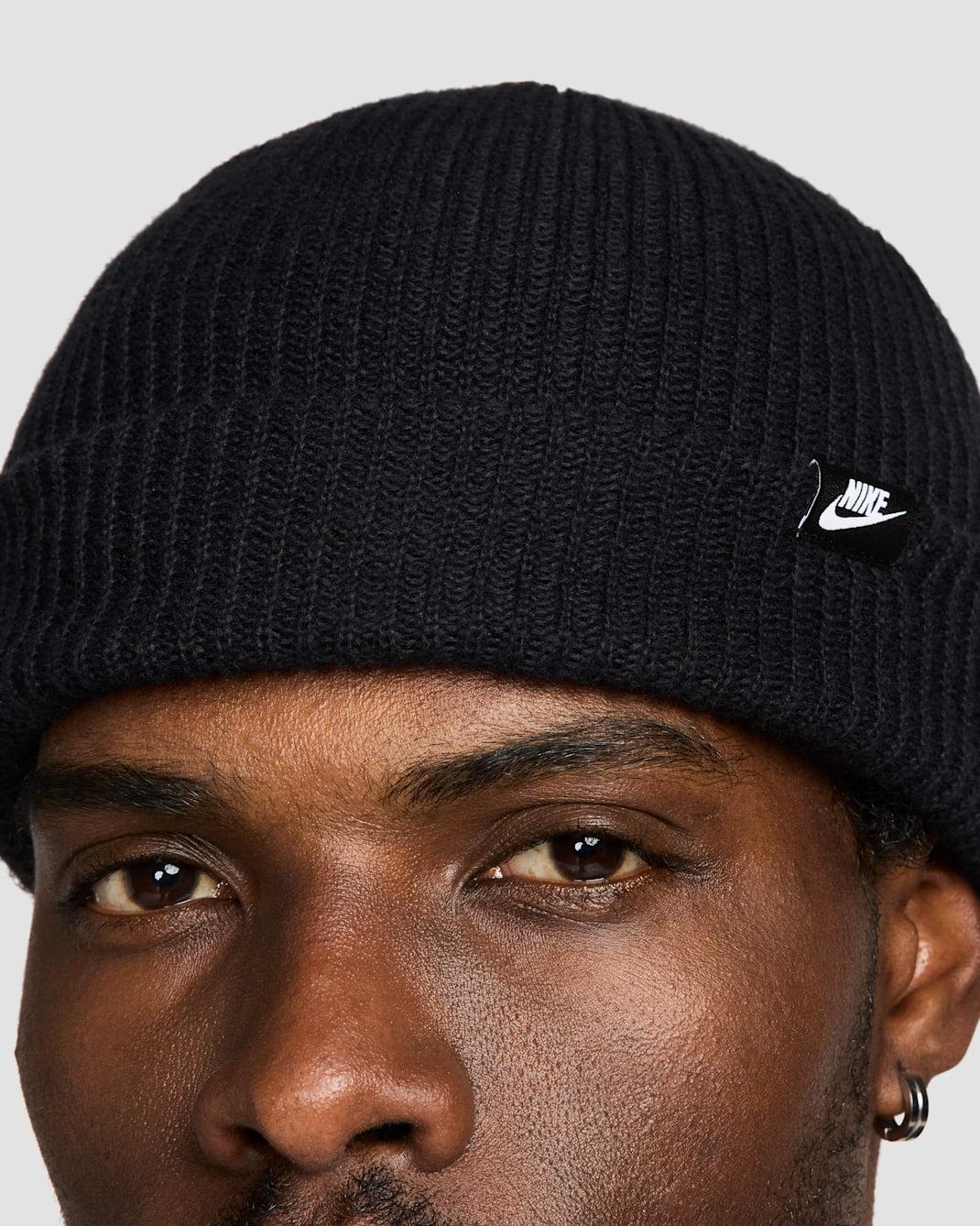 Futura365 Short-Cuff Beanie HF0176 010 NIKE