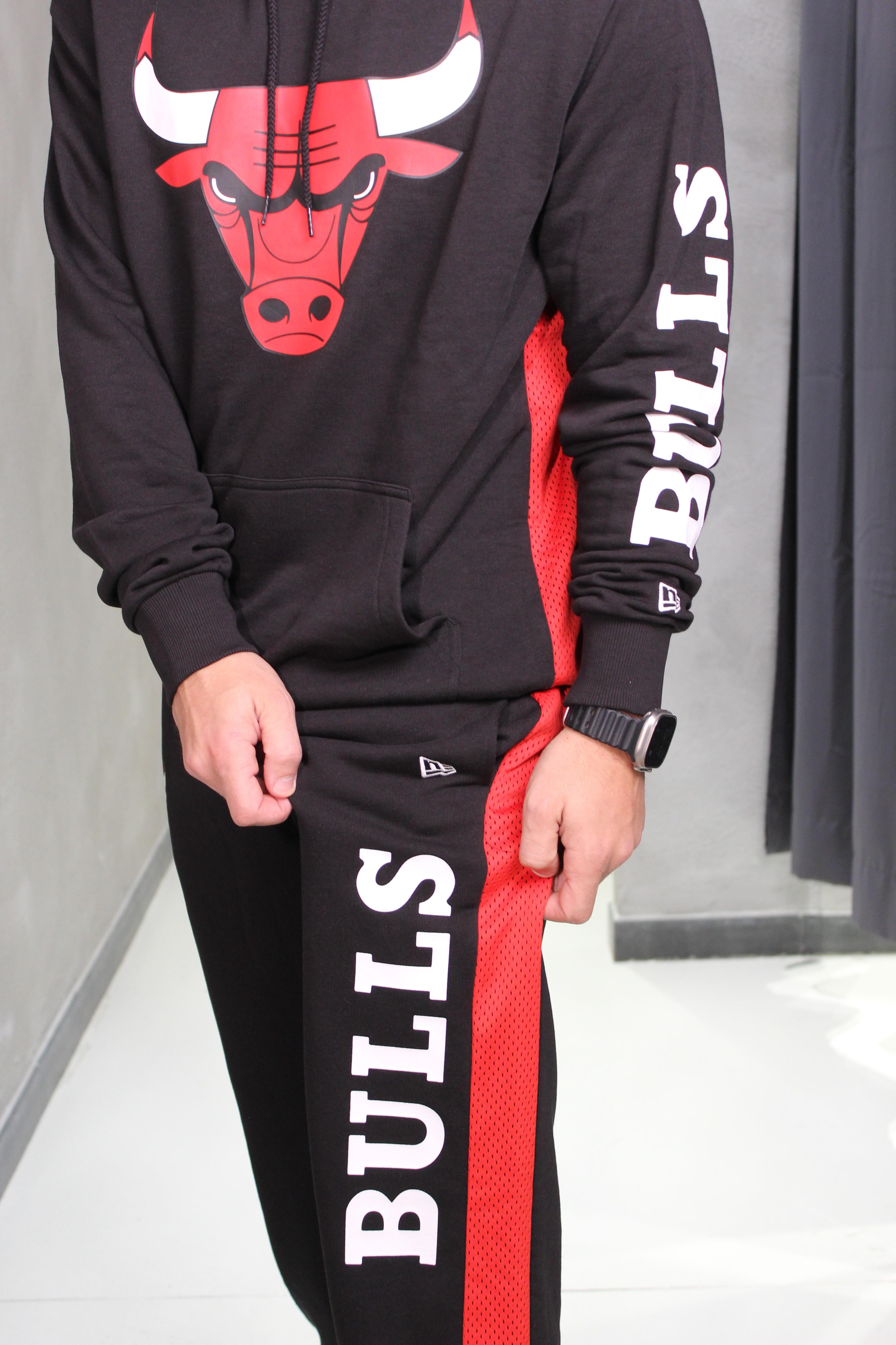 HOODY BULLS 60435496 BLKFDR NEW ERA