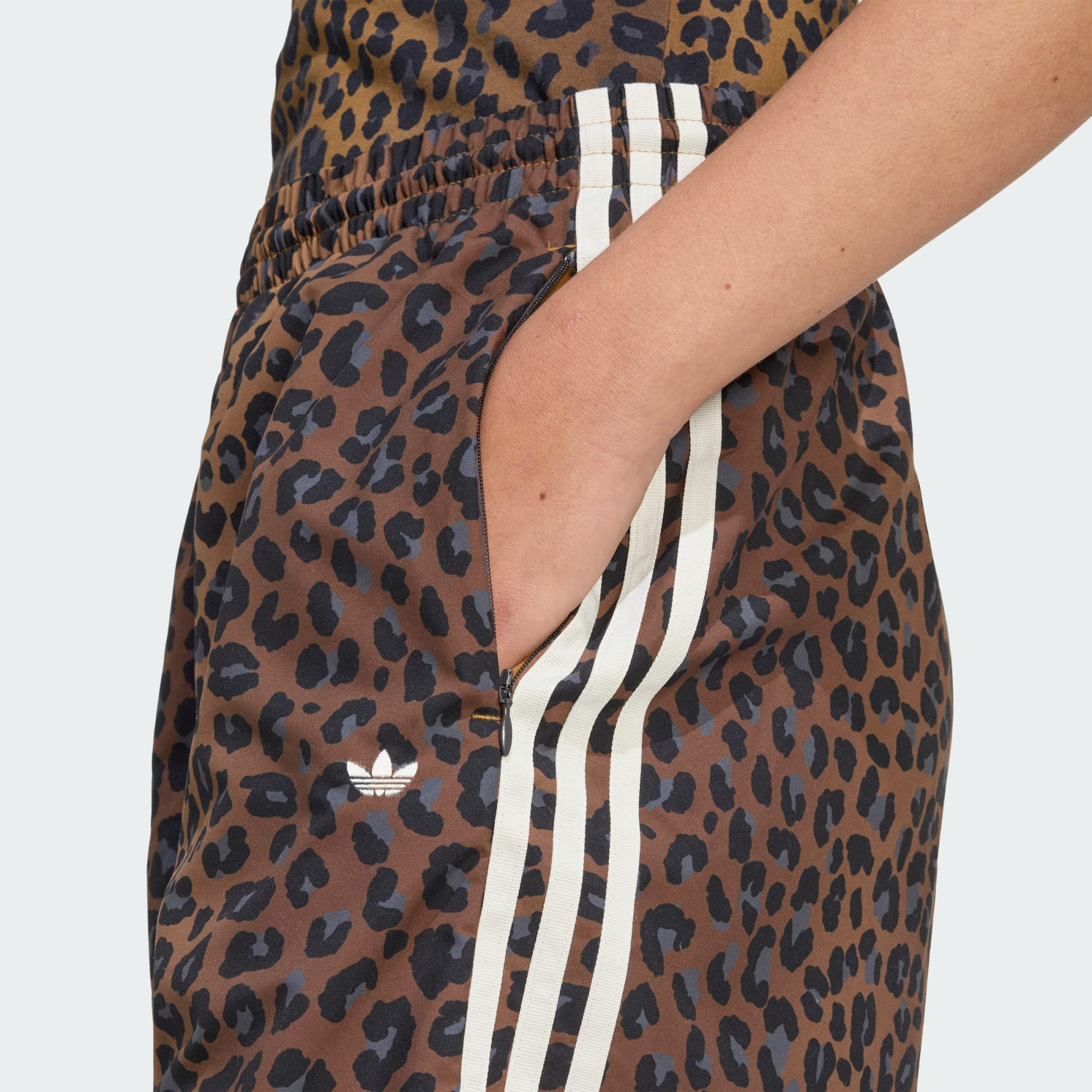 Track Pants Leopard Firebird Oversized JW7302 UNI ADIDAS
