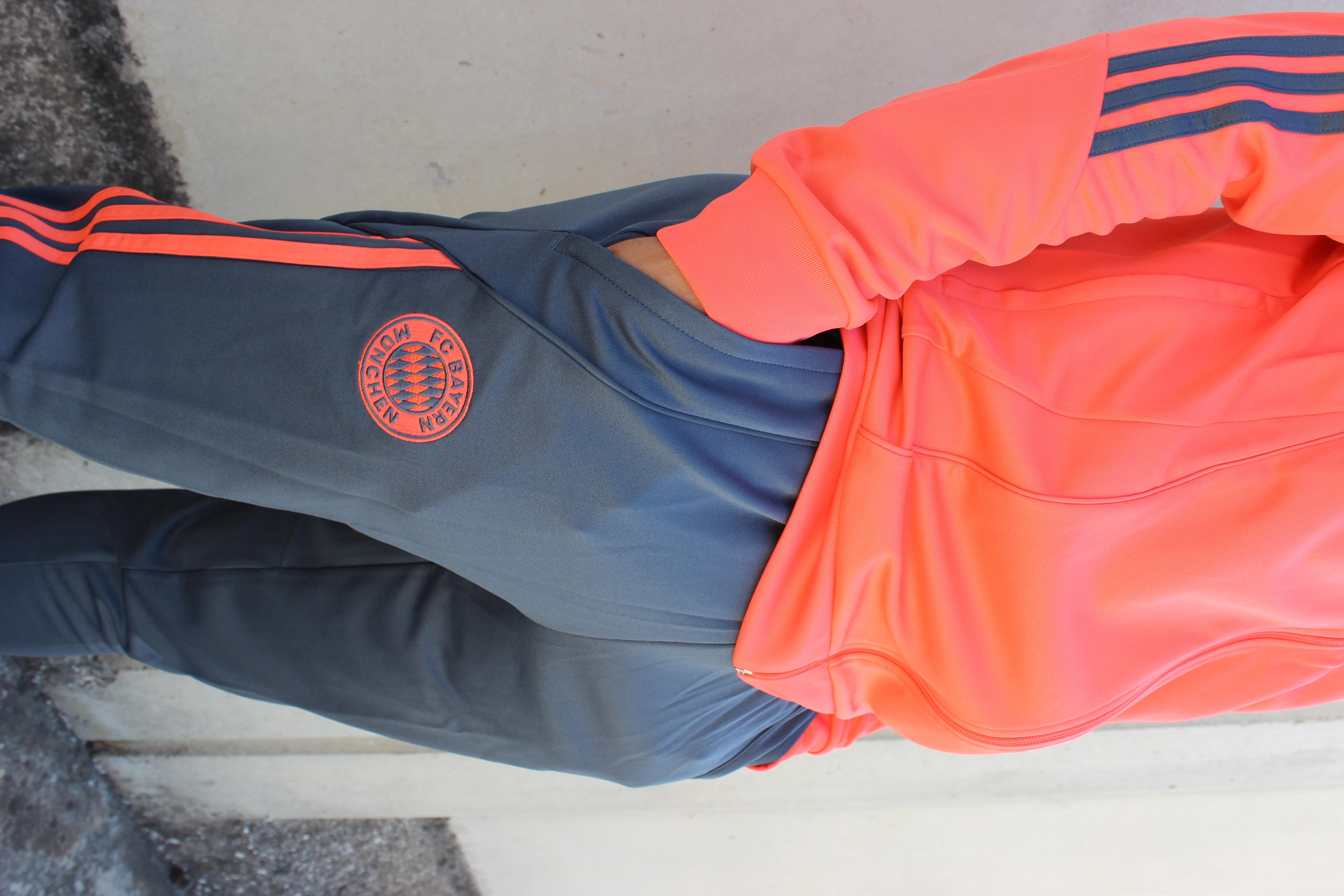 Bayern Munich Pre-Match 2025/2026 JN5629 UNI ADIDAS