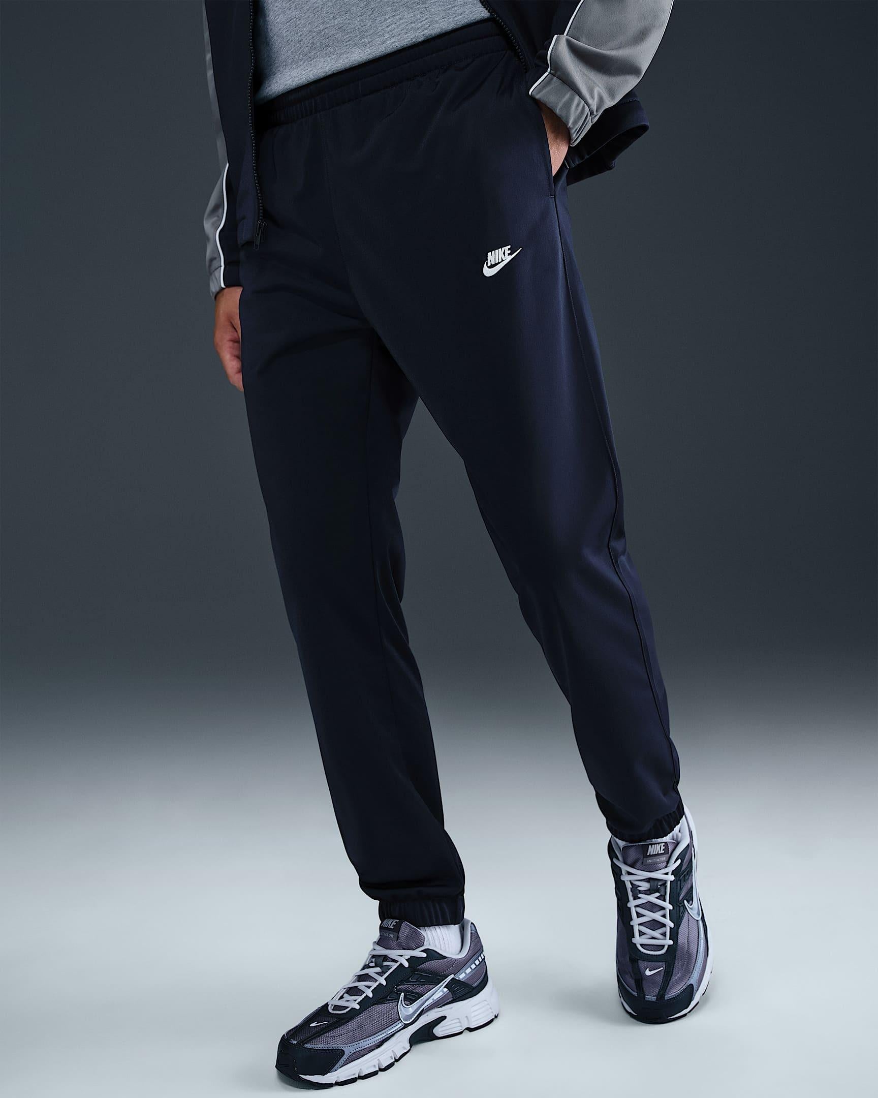 Sportswear Club Tuta HV1444 451 NIKE