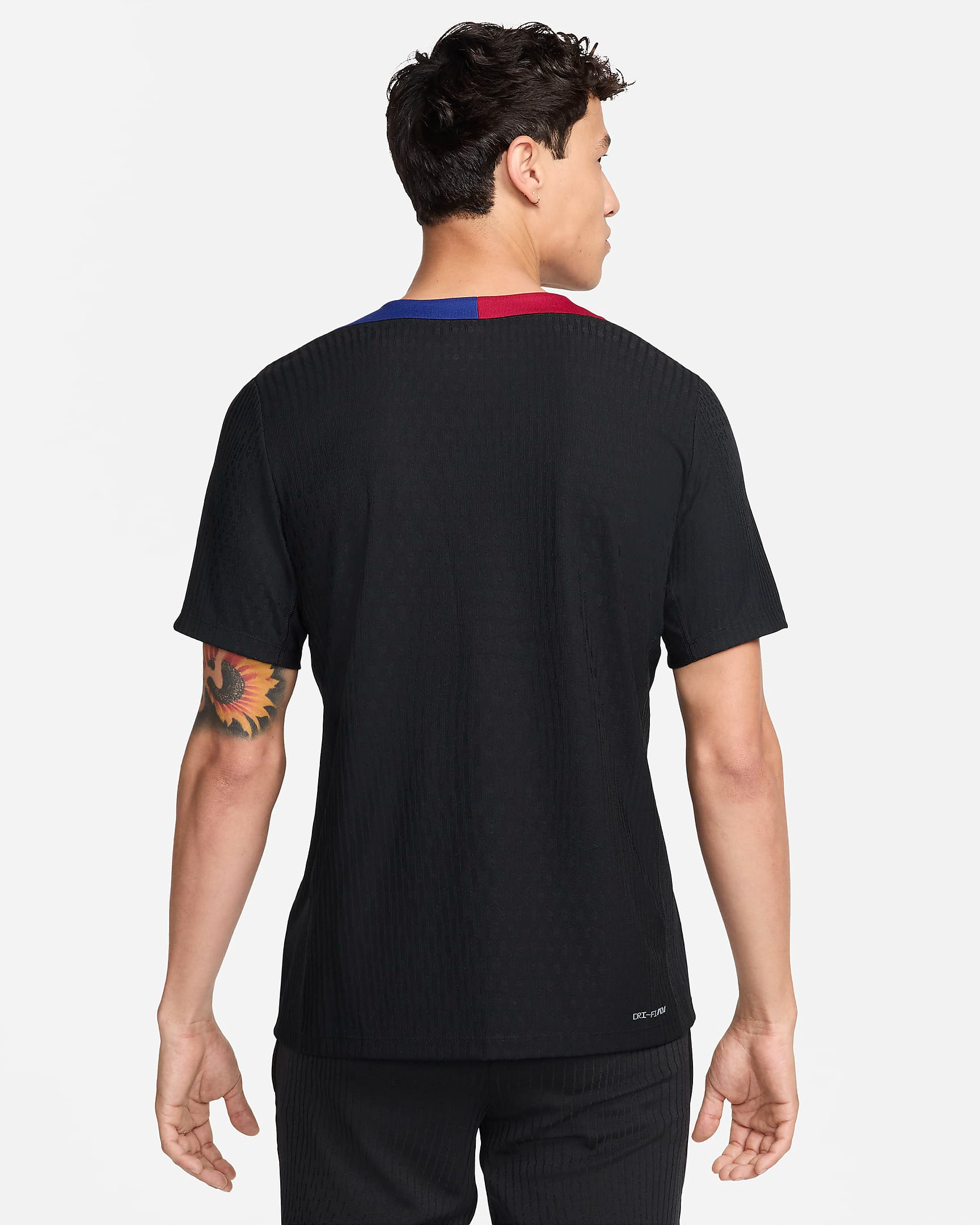 NIKE FN9258011