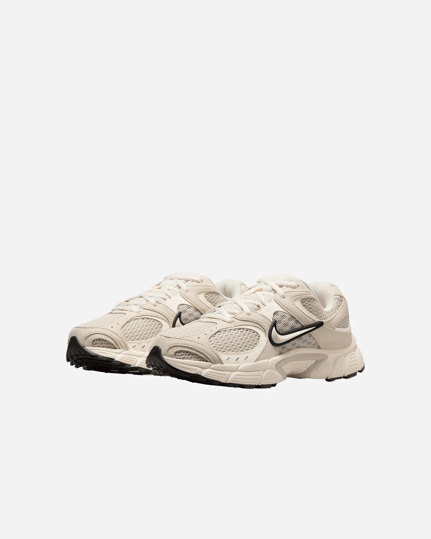 V5 Runner II6294 100 NIKE