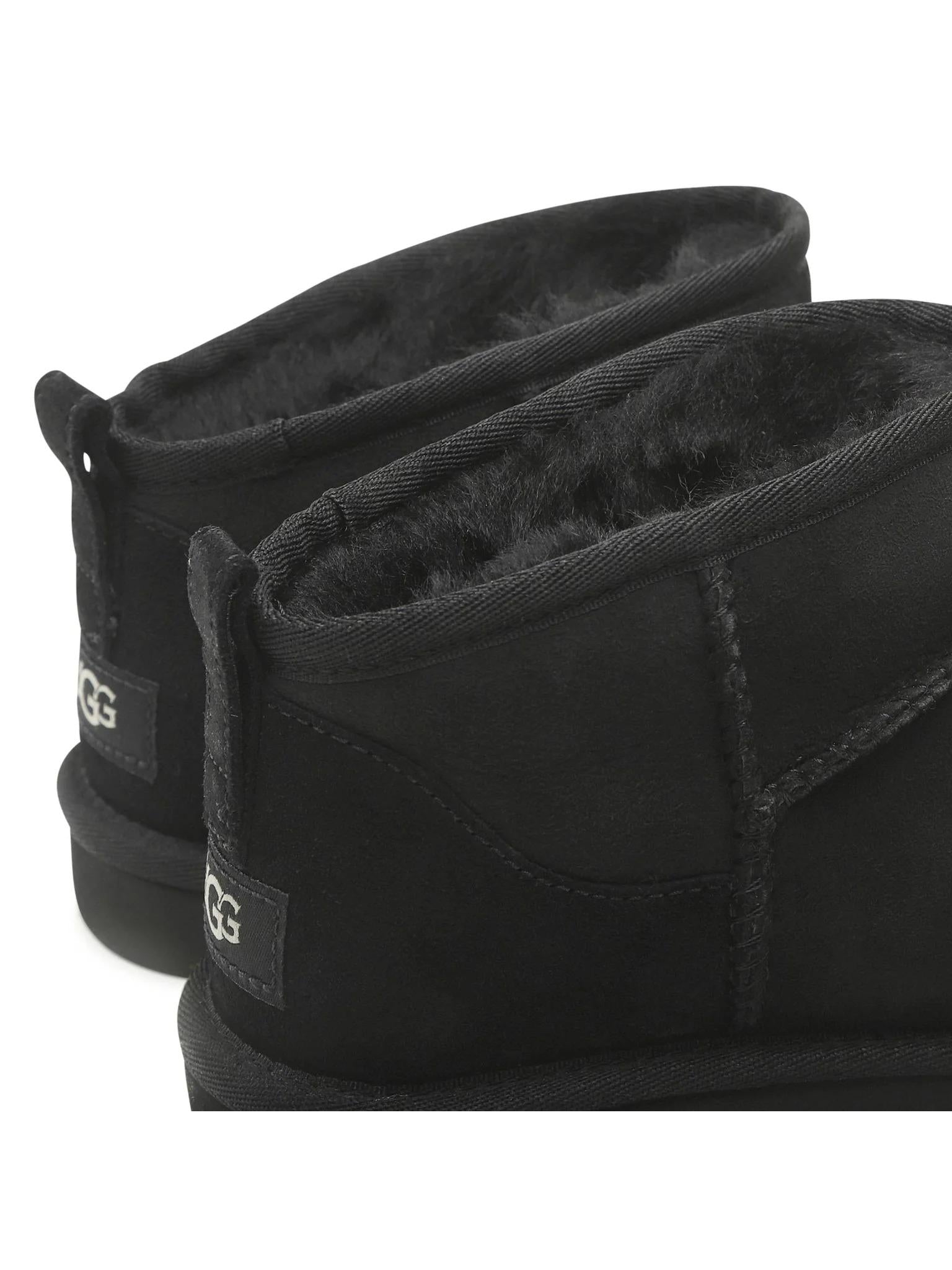 Ugg Stivaletti Scamosciata 1137391 BLK UGG