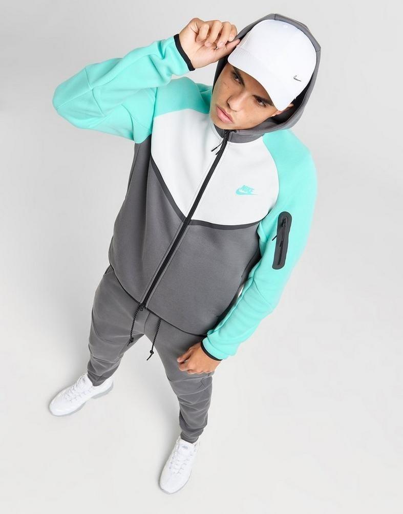 Tech Fleece HV6512 068 NIKE