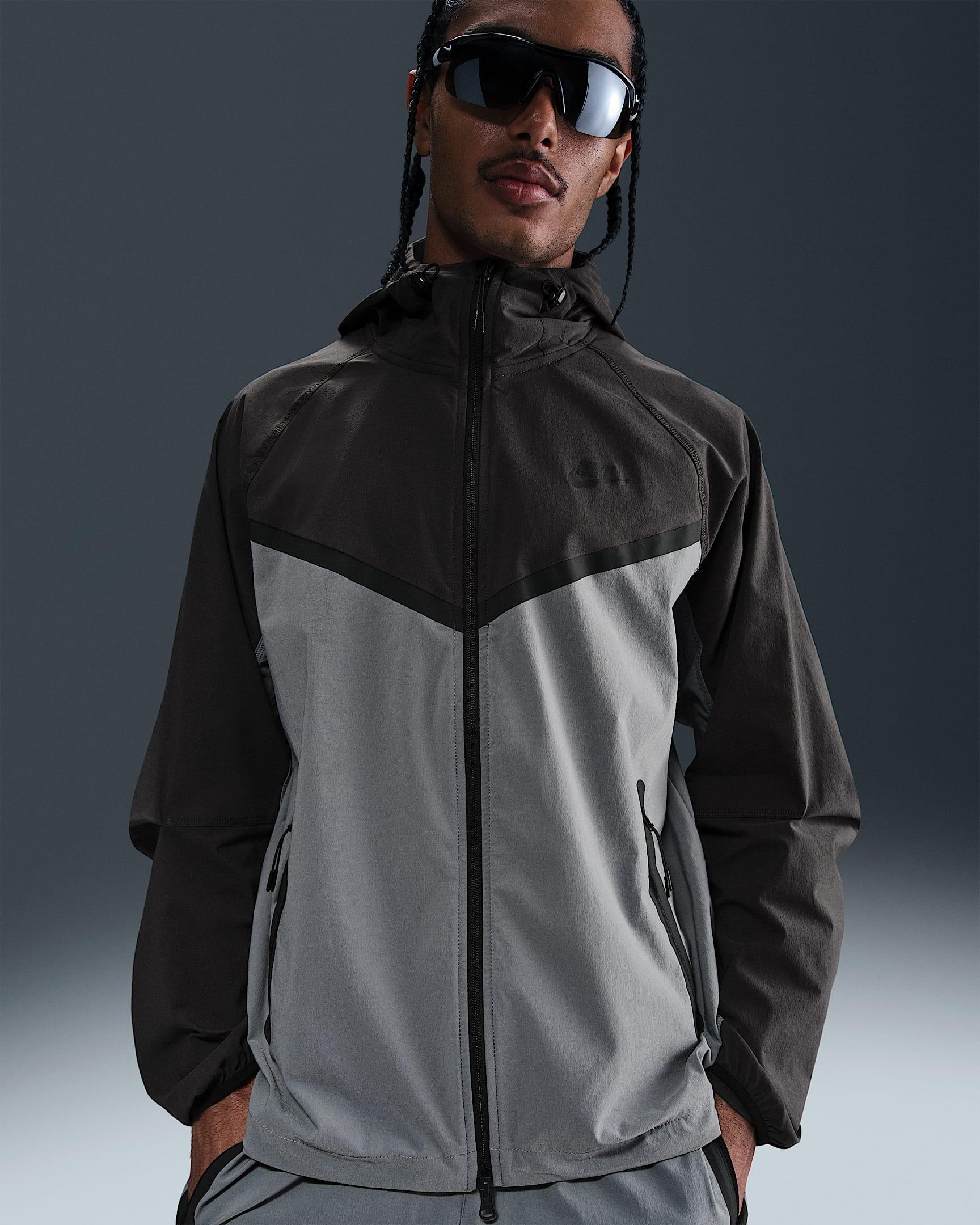 Tech Fleece HM7151 065 NIKE
