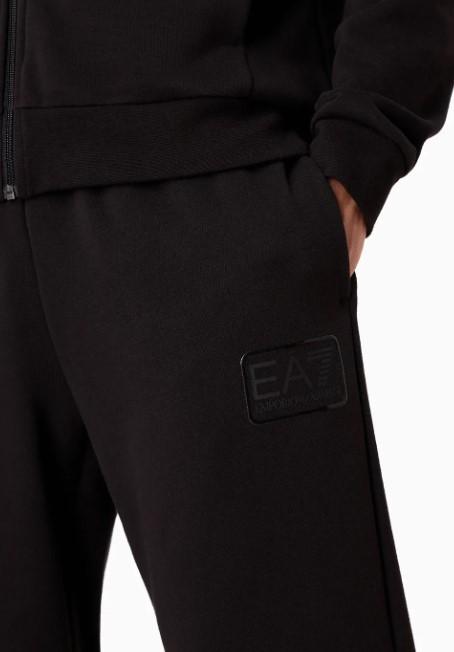 EA7 6RPV681200