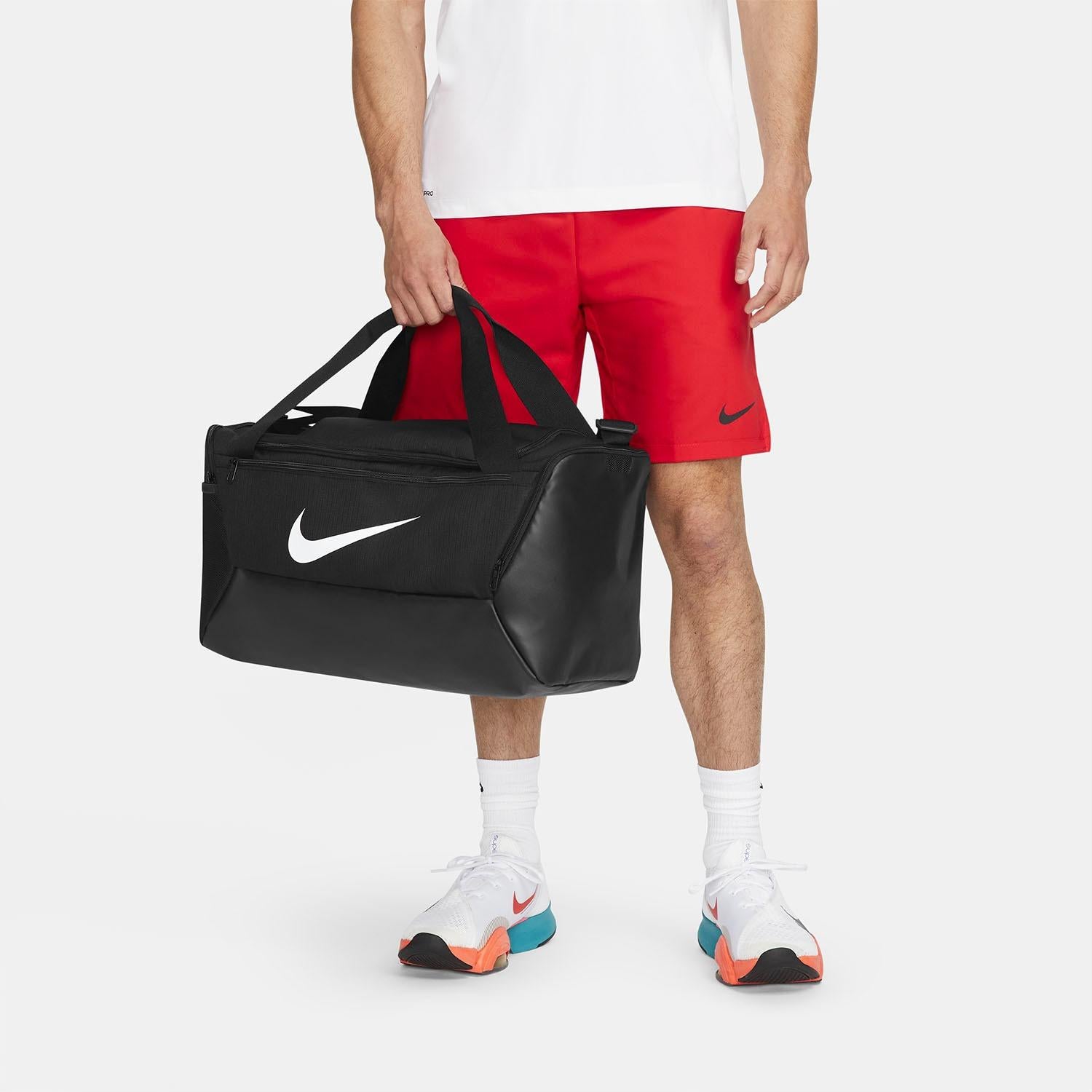 NIKE DM3976010