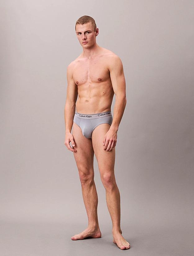 Slip con vestibilità a livello dei fianchi in confezione da 3 - Microfibre Stretch LV00NB4408 0AJ CALVIN KLEIN