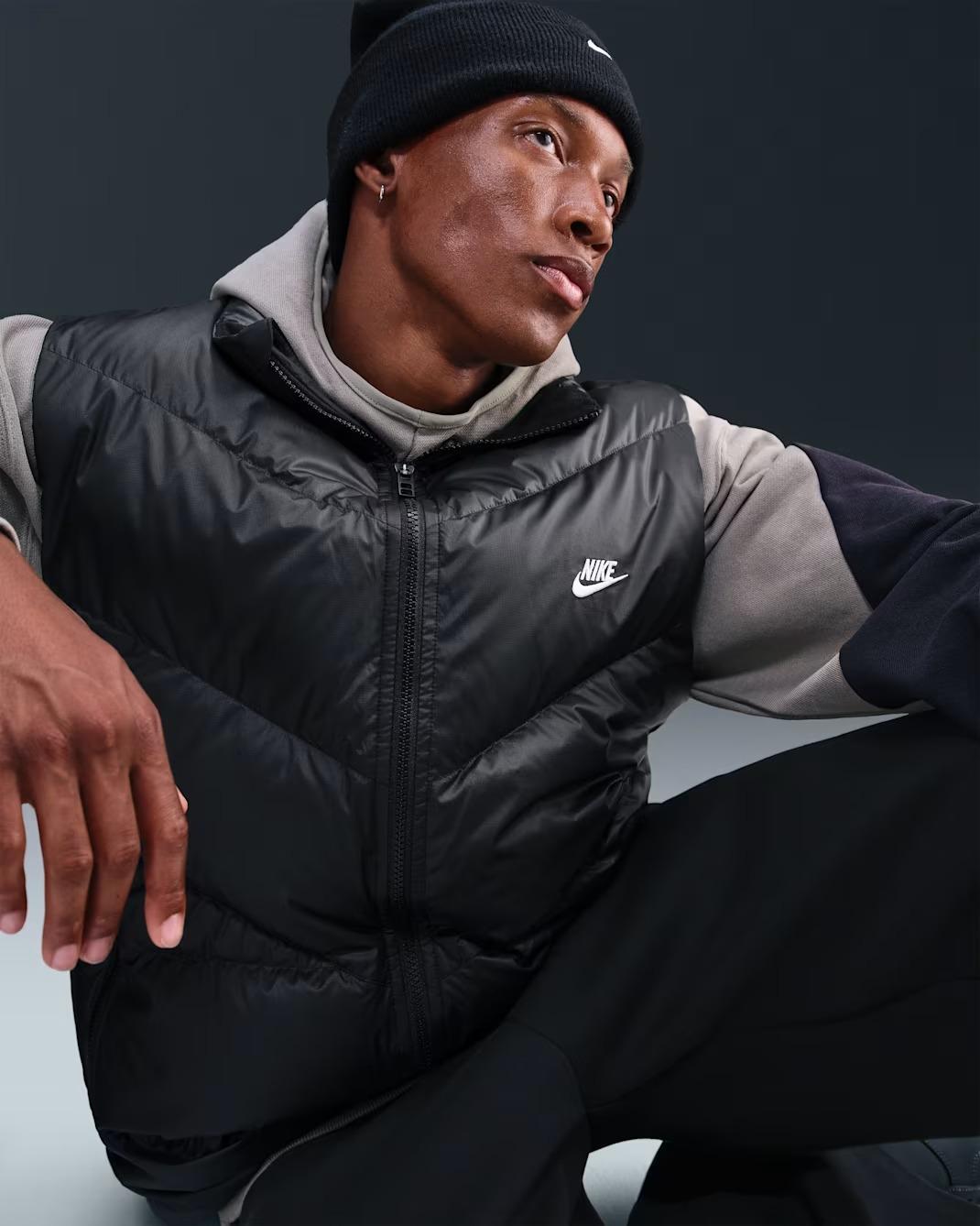 Nike Windrunner HV1480 010 NIKE