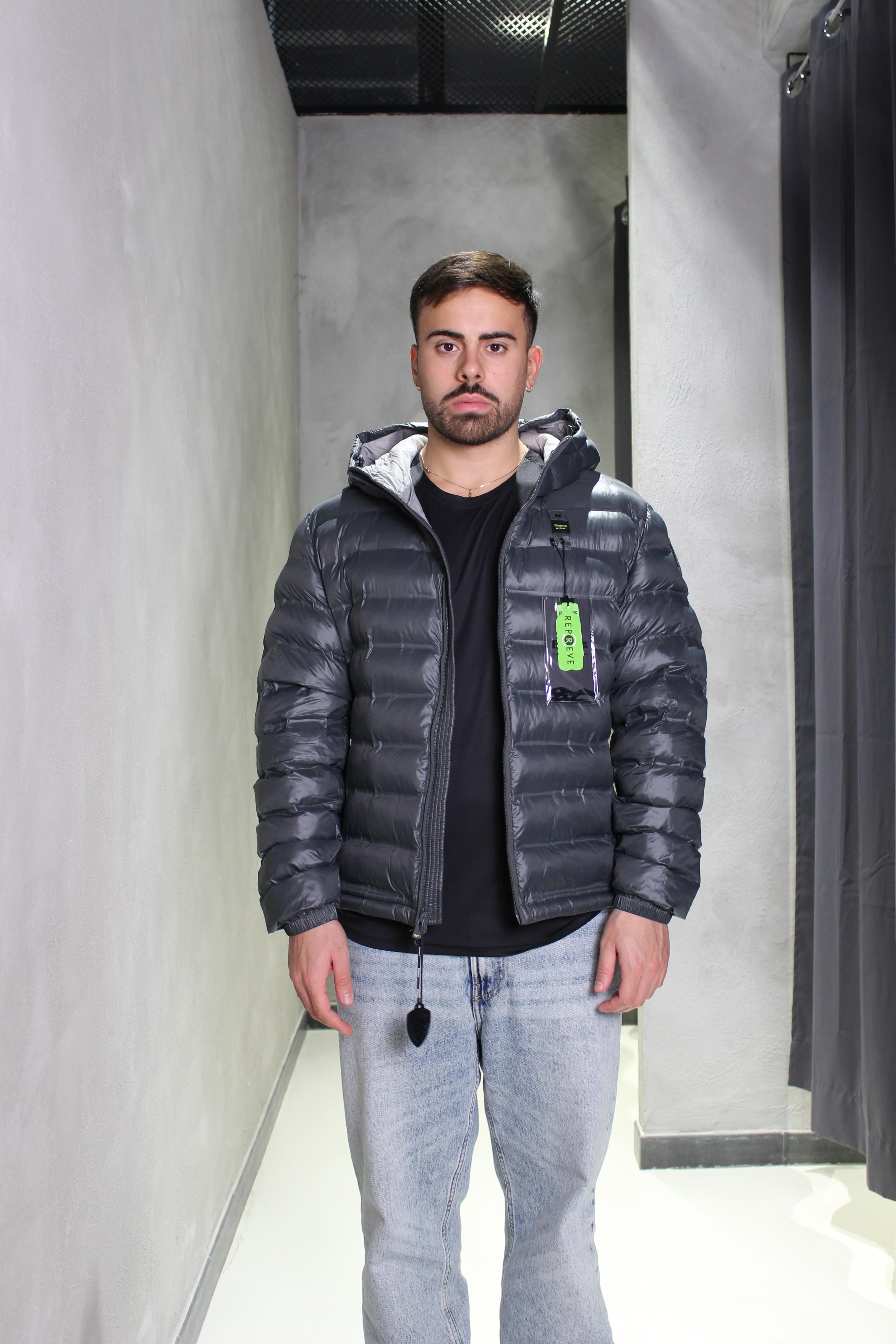 Charles M 25WBLUC02132 978GG BLAUER