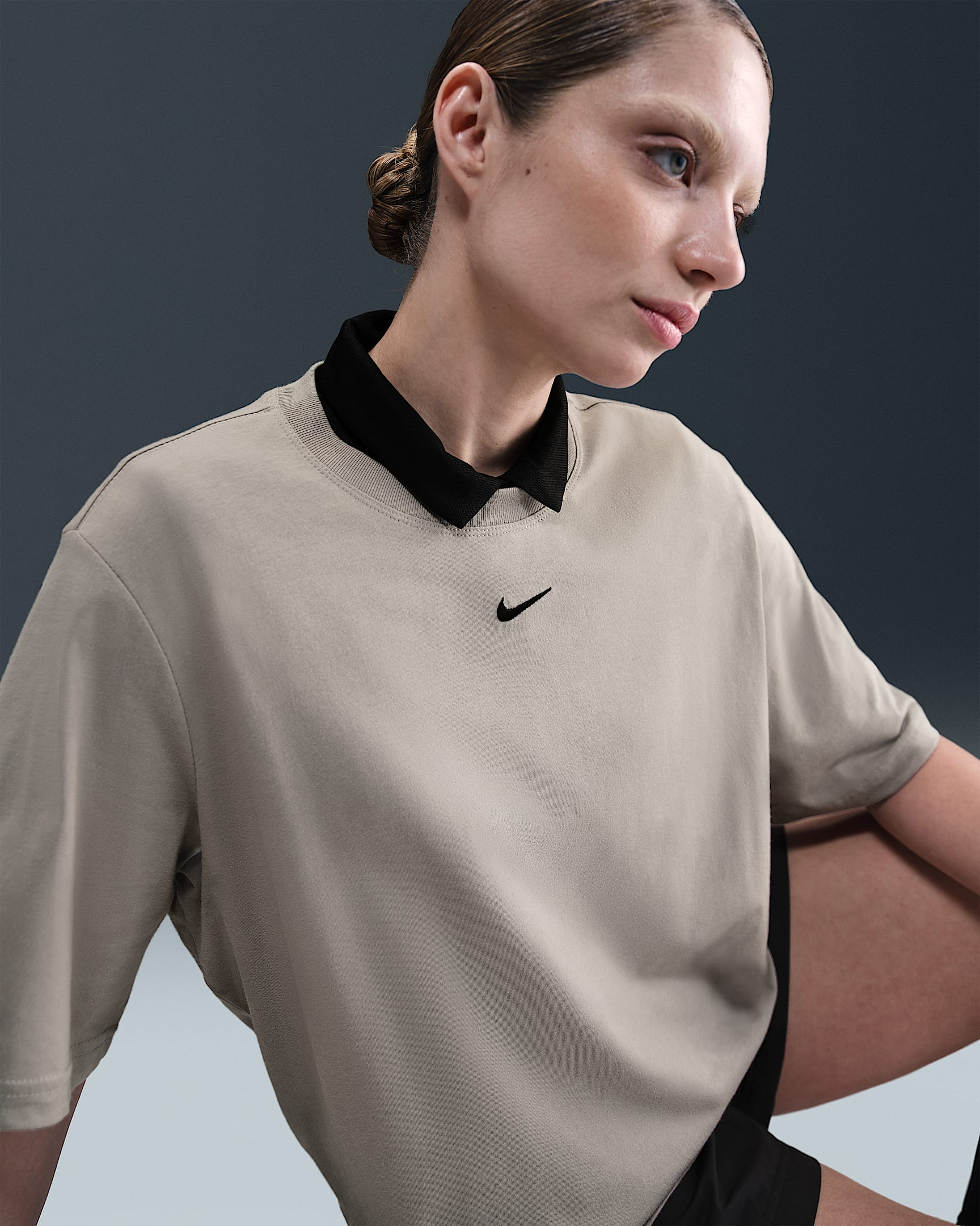 Sportswear Essential FD4149 009 NIKE
