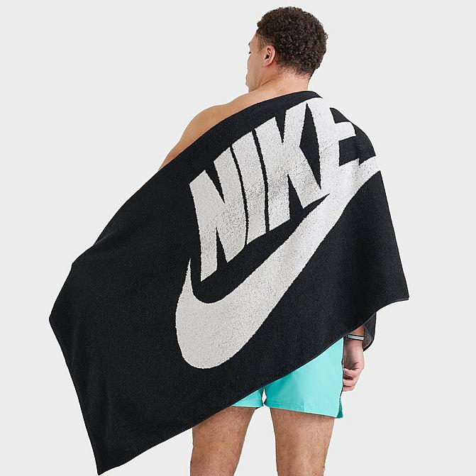 Club Pool Towel N1009741 010 NIKE