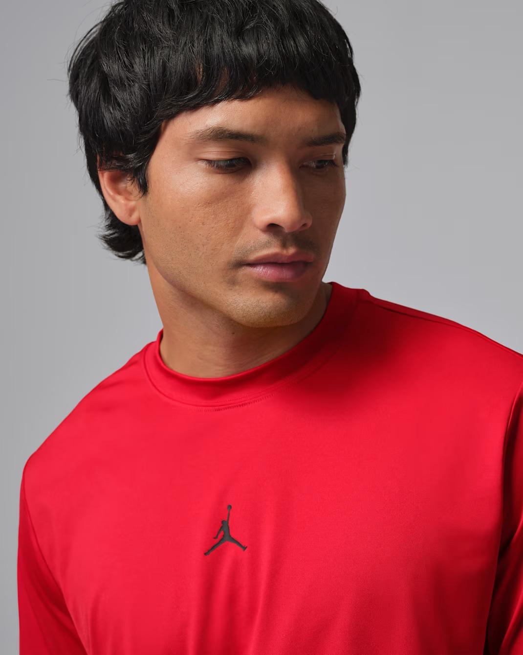 Dri-Fit sportswer essential IF0882 687 JORDAN