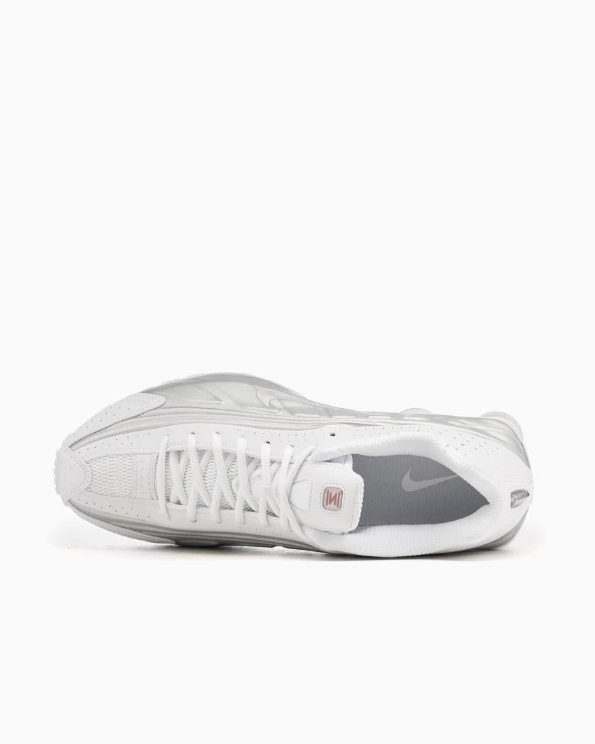 Shox R4 HQ1988 101 NIKE