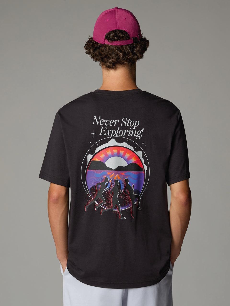 Never Stop Relaxed Tee NF0A8C3A JK31 THE NORTH FACE