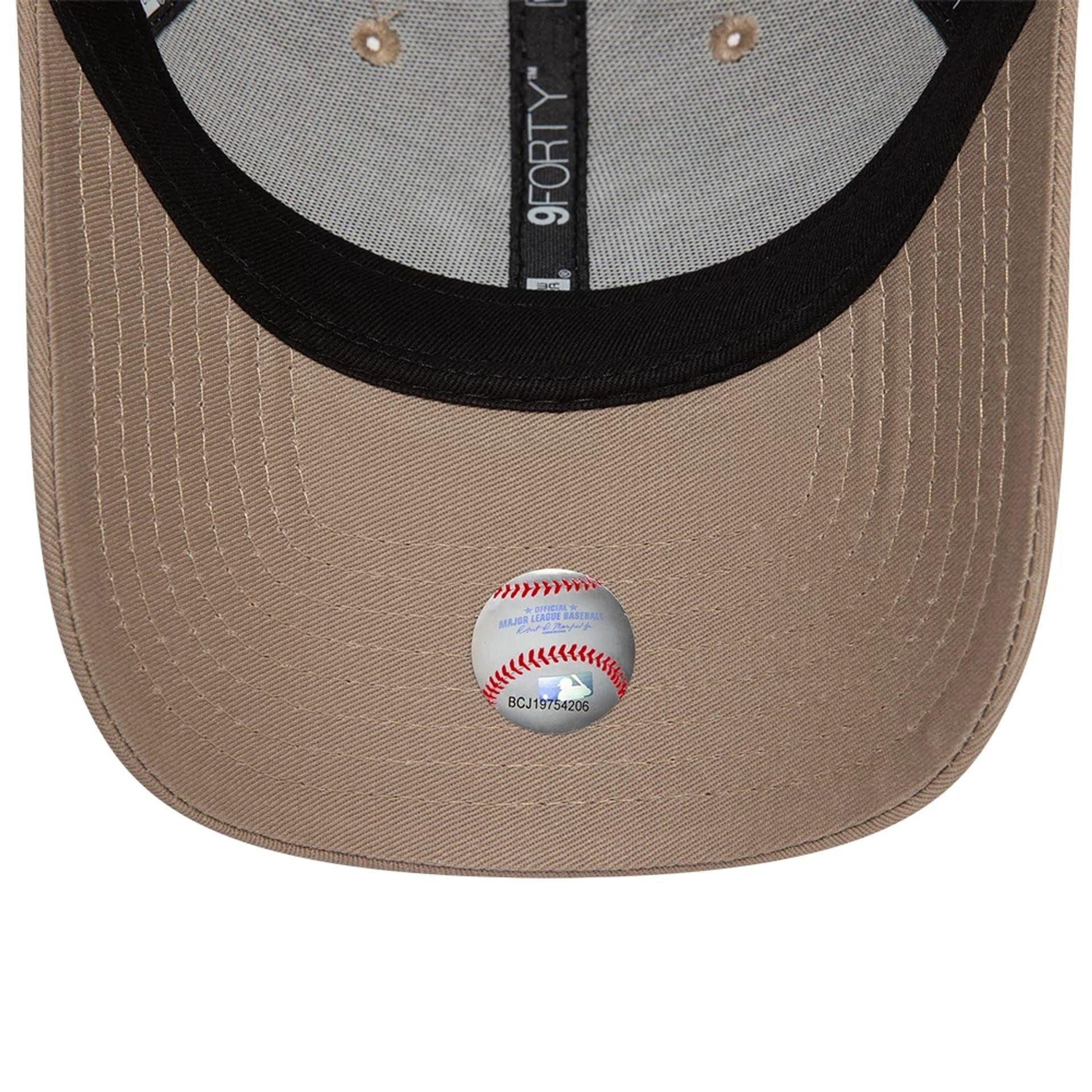 9FORTY New York Yankees League Essential 60471457 ABRWHI NEW ERA
