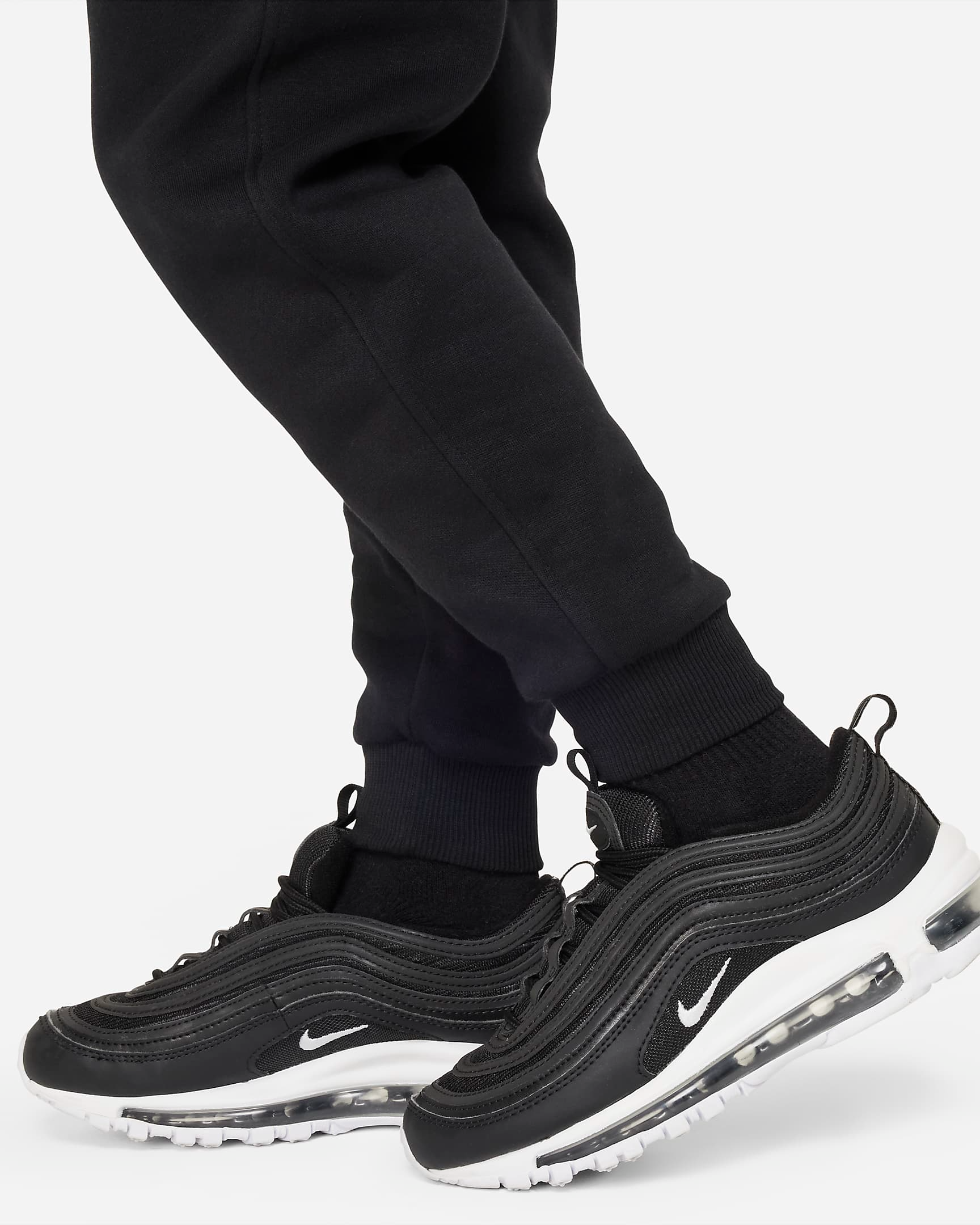 Sportswear Club Fleece FD3008 010 NIKE