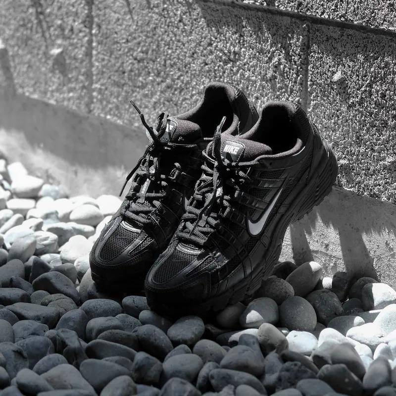 P-6000 HF1052 010 NIKE