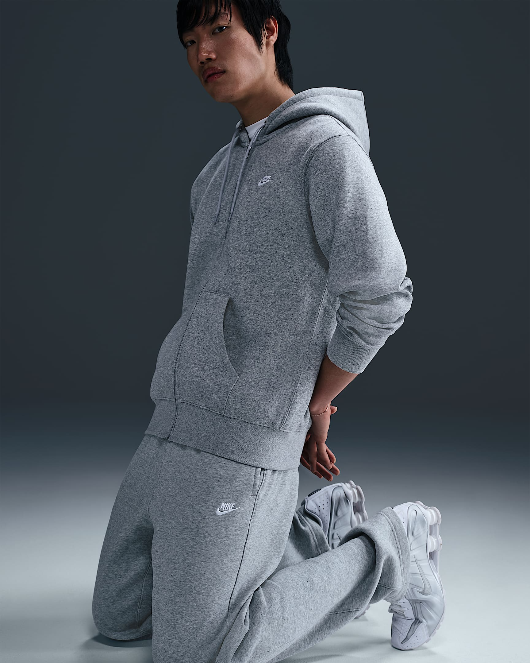 Club Felpa con cappuccio e zip a tutta lunghezza in fleece FN3861 063 NIKE