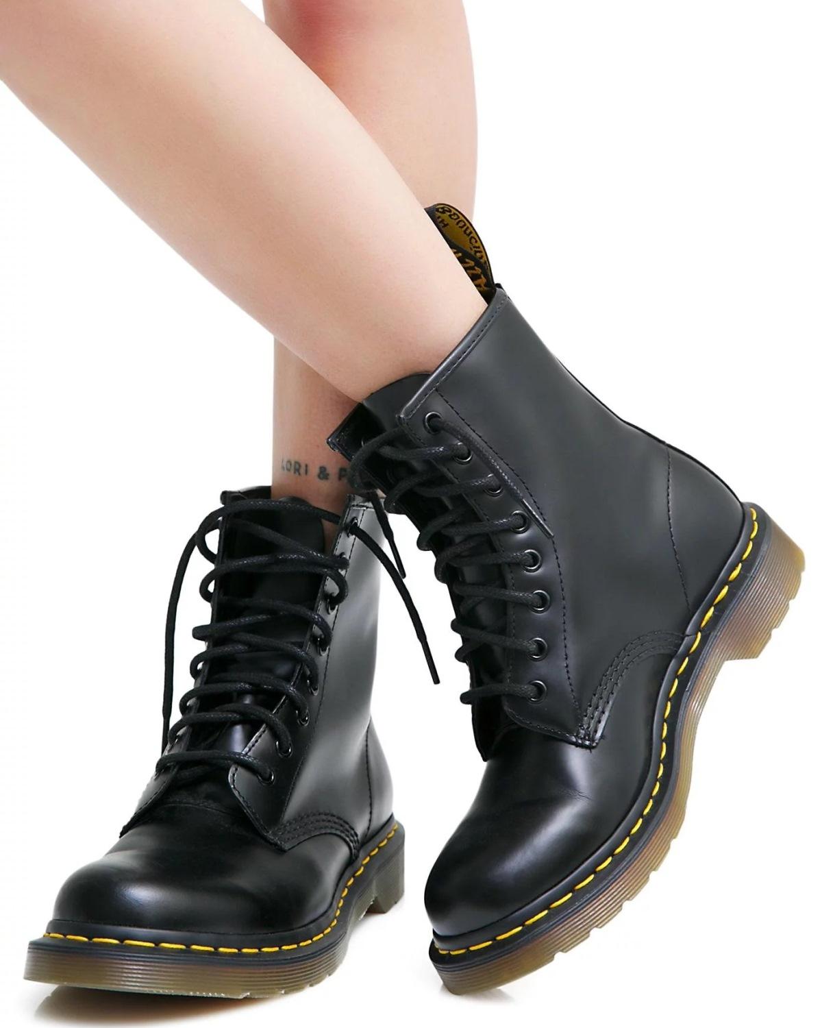 Smooth 1460 10072004 UNI DR MARTENS