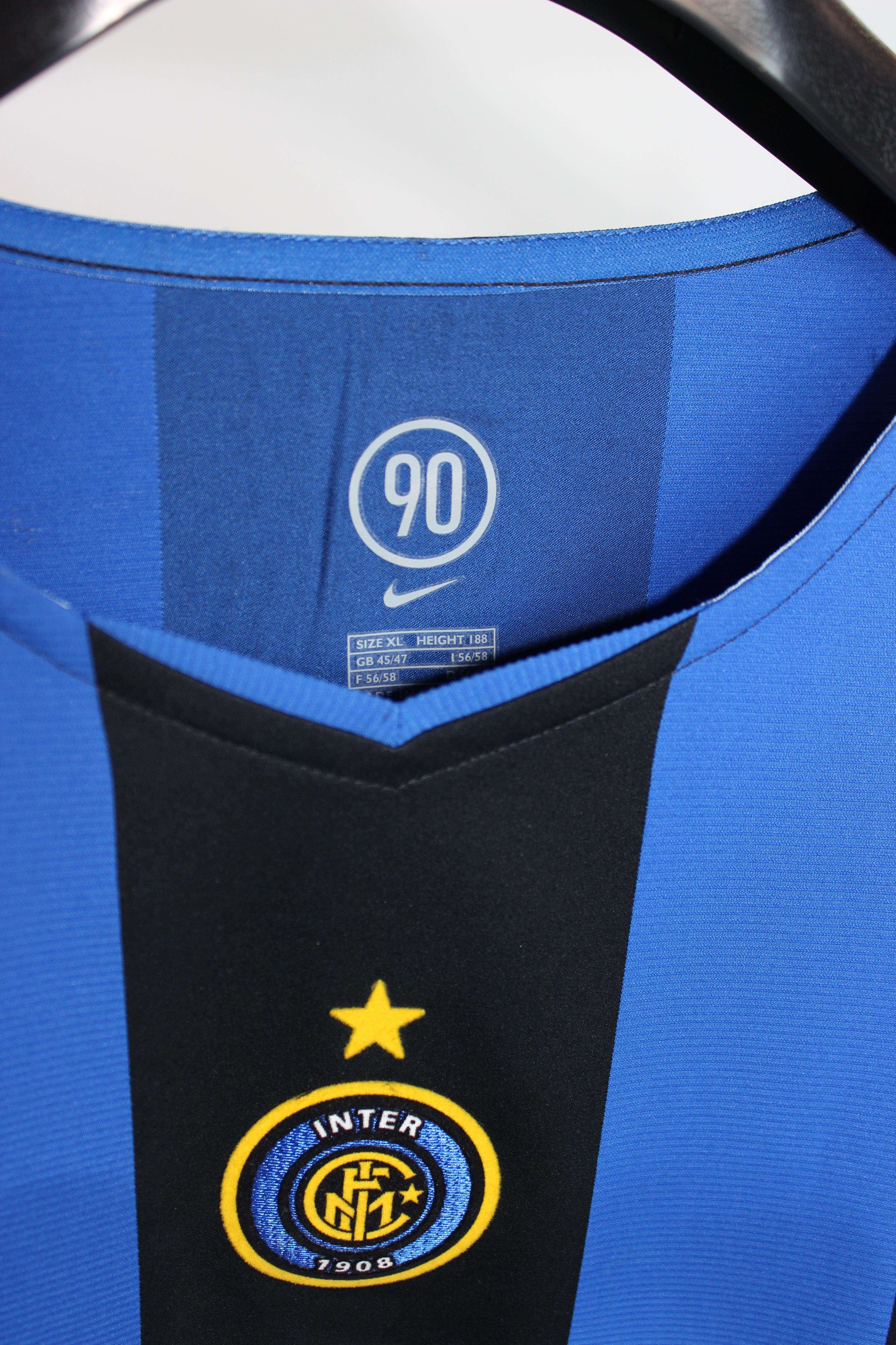 2004-05 Inter 118775 010 NIKE