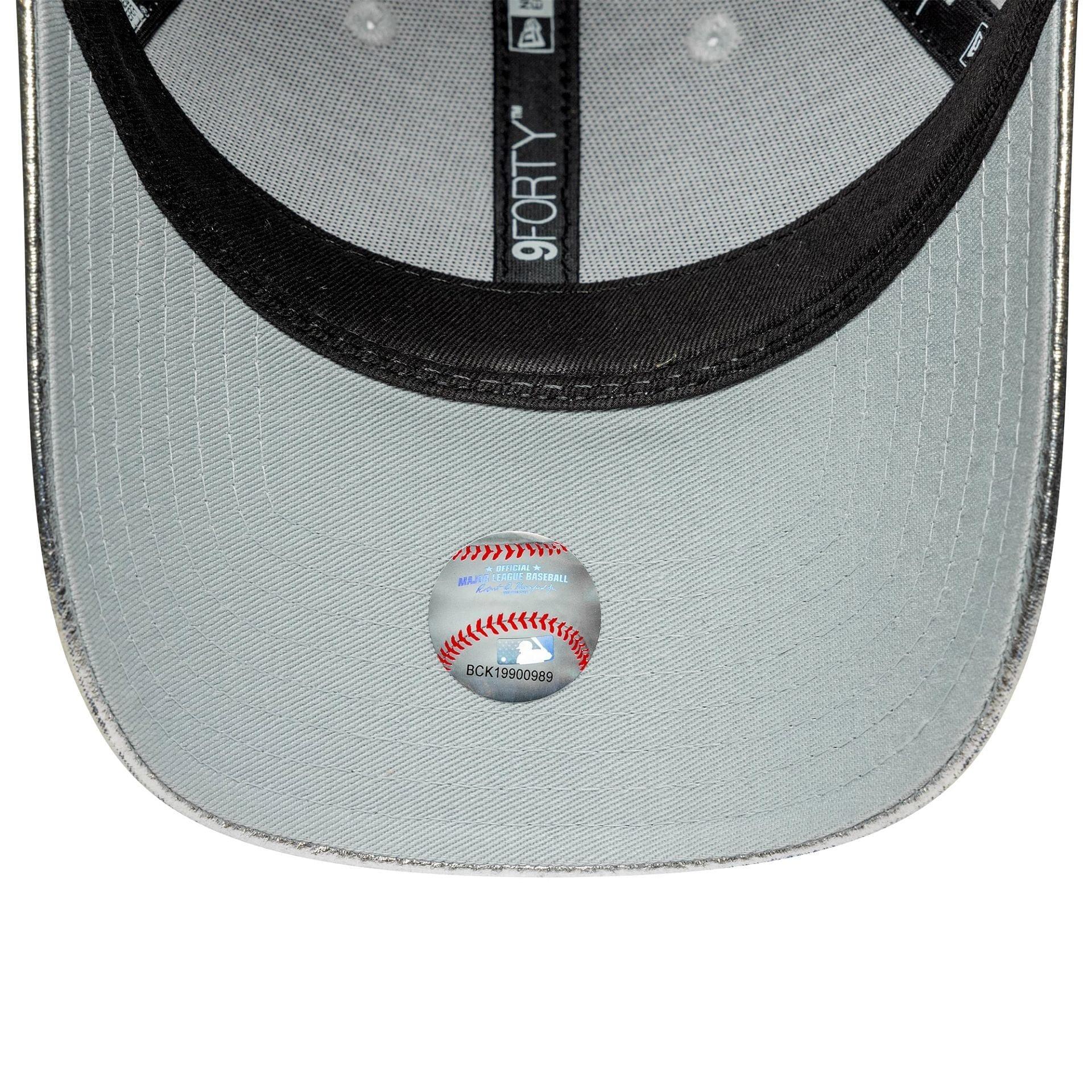 9FORTY New York Yankees MLB Metallic 60758957 MTS NEW ERA