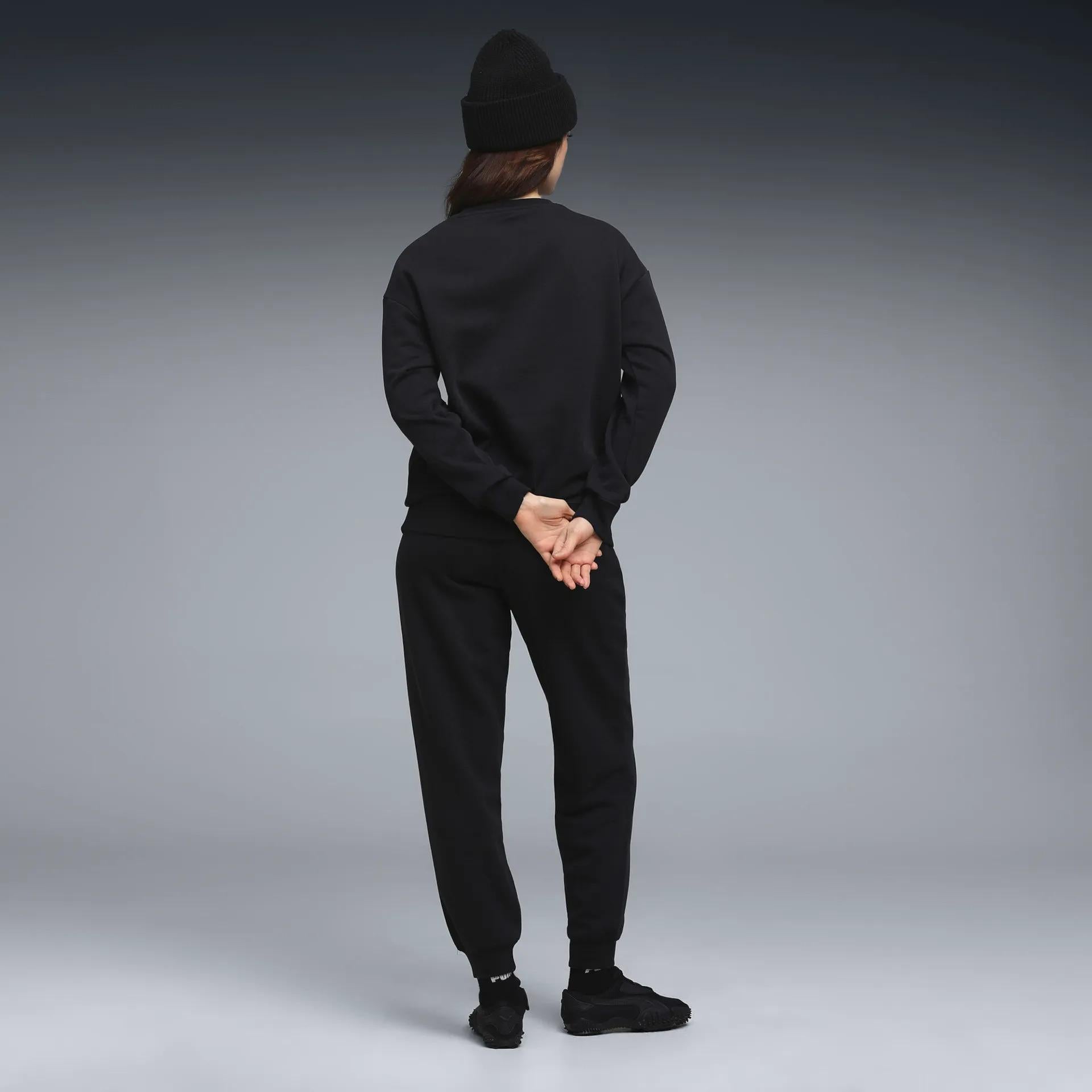 Sweat Suit Relaxed FL cl 688160 01 PUMA