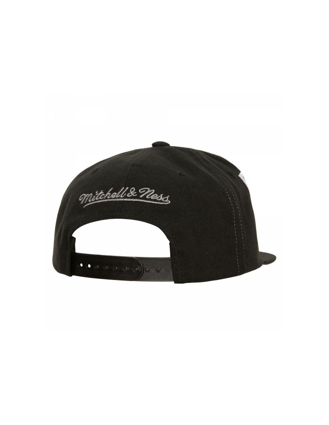 Varsity Bust Snapback HHSS6461 BNEBLK MITCHELL&NESS